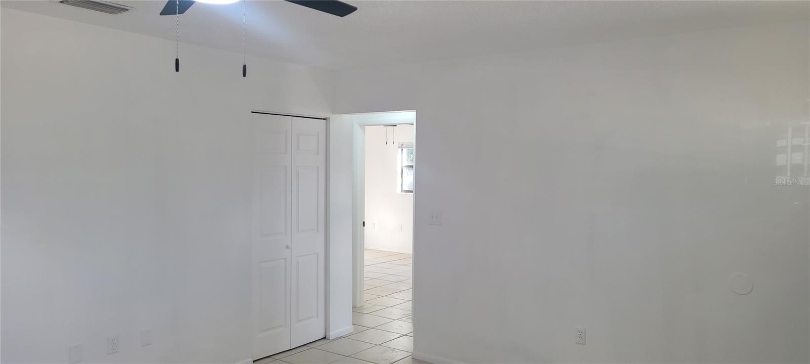 Image 21 of 27 For 2461 Dryer Avenue