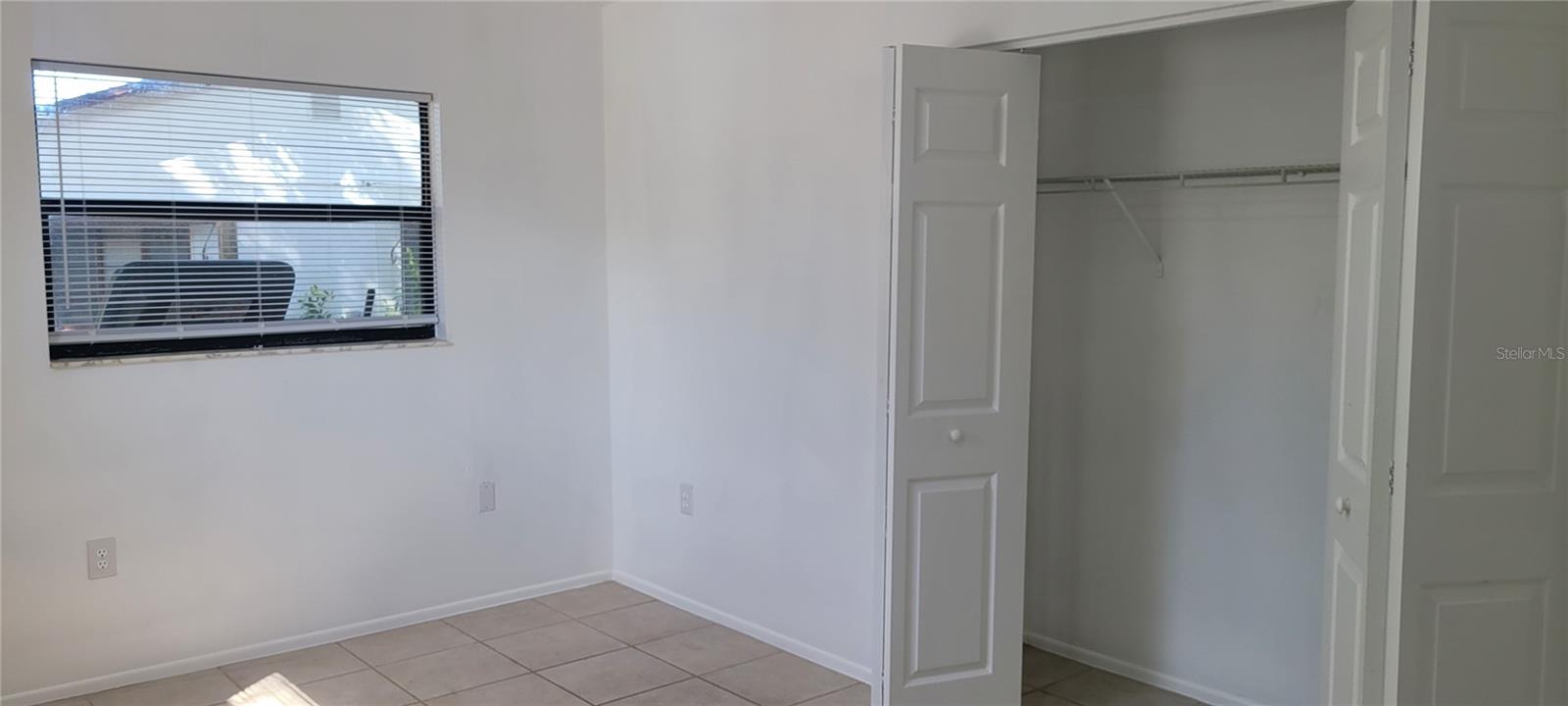 Image 7 of 27 For 2461 Dryer Avenue