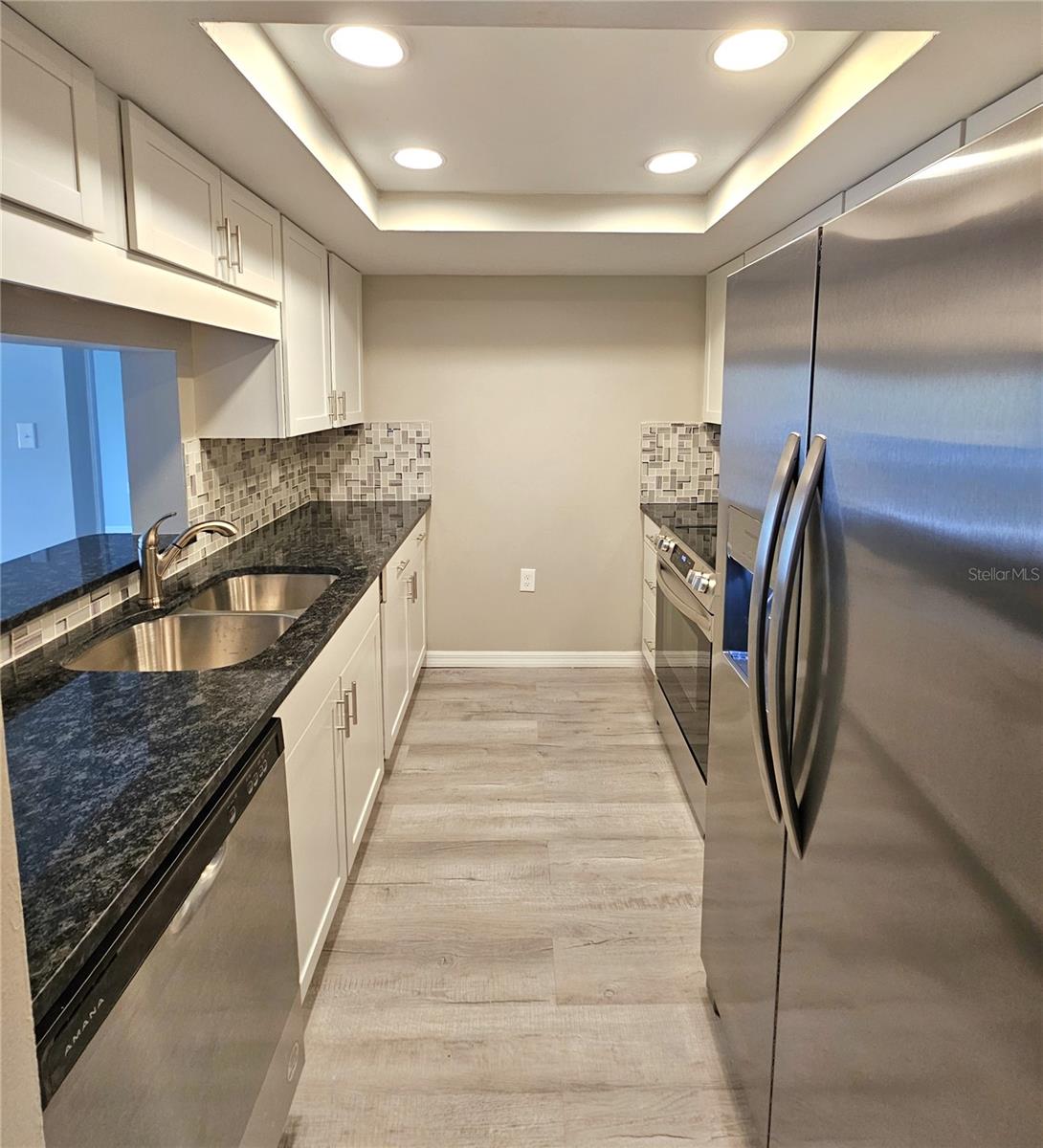 Image 4 of 14 For 2587 Countryside Boulevard 6207