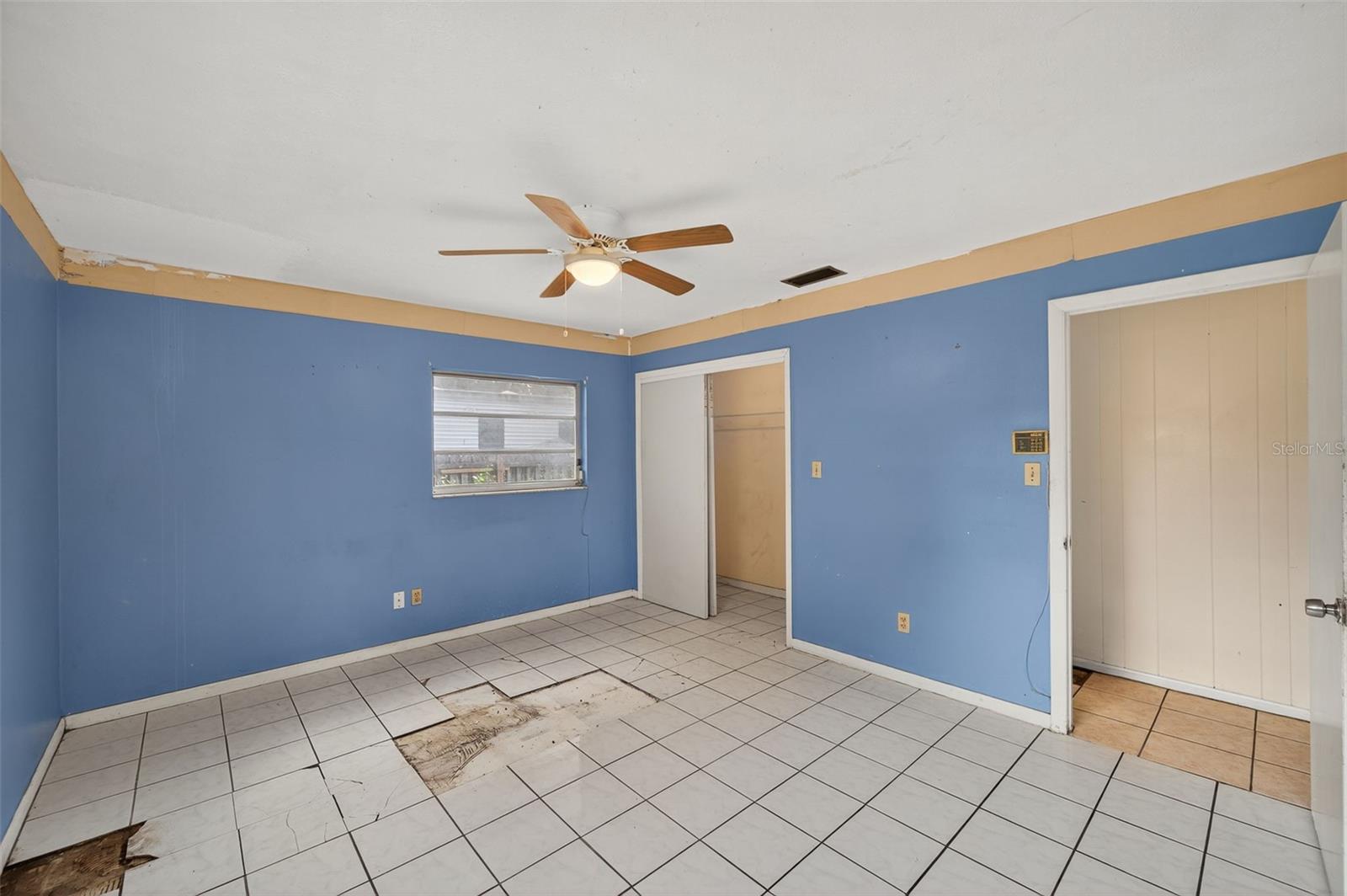 Image 23 of 46 For 207 Bougainvillea Avenue