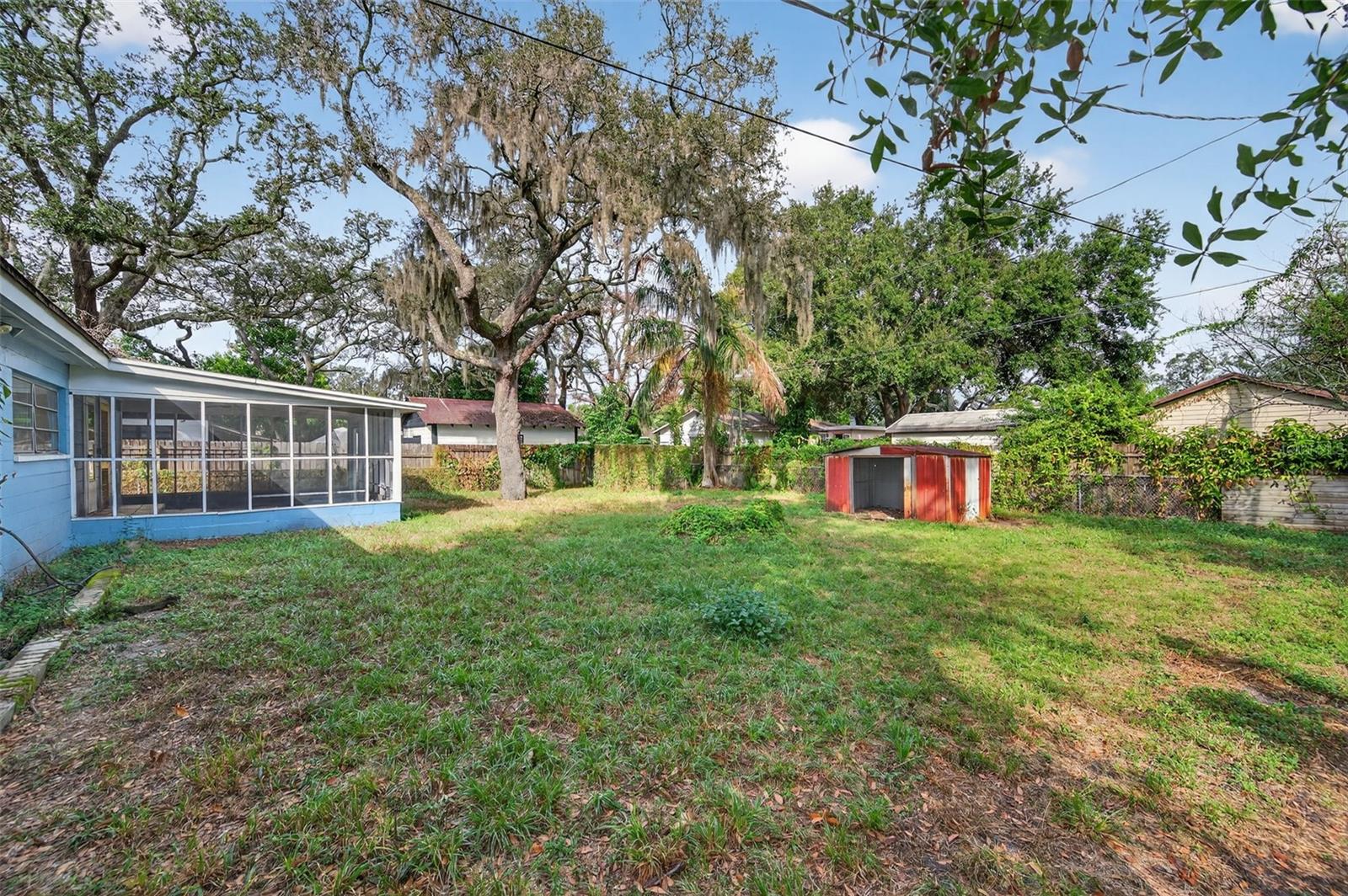 Image 42 of 46 For 207 Bougainvillea Avenue