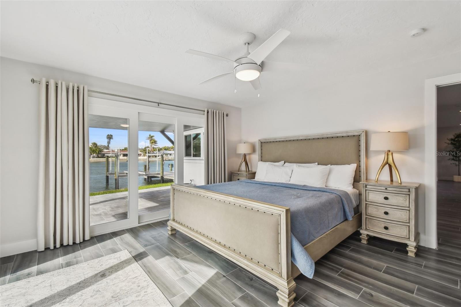 Image 28 of 63 For 1514 Sea Gull Drive S