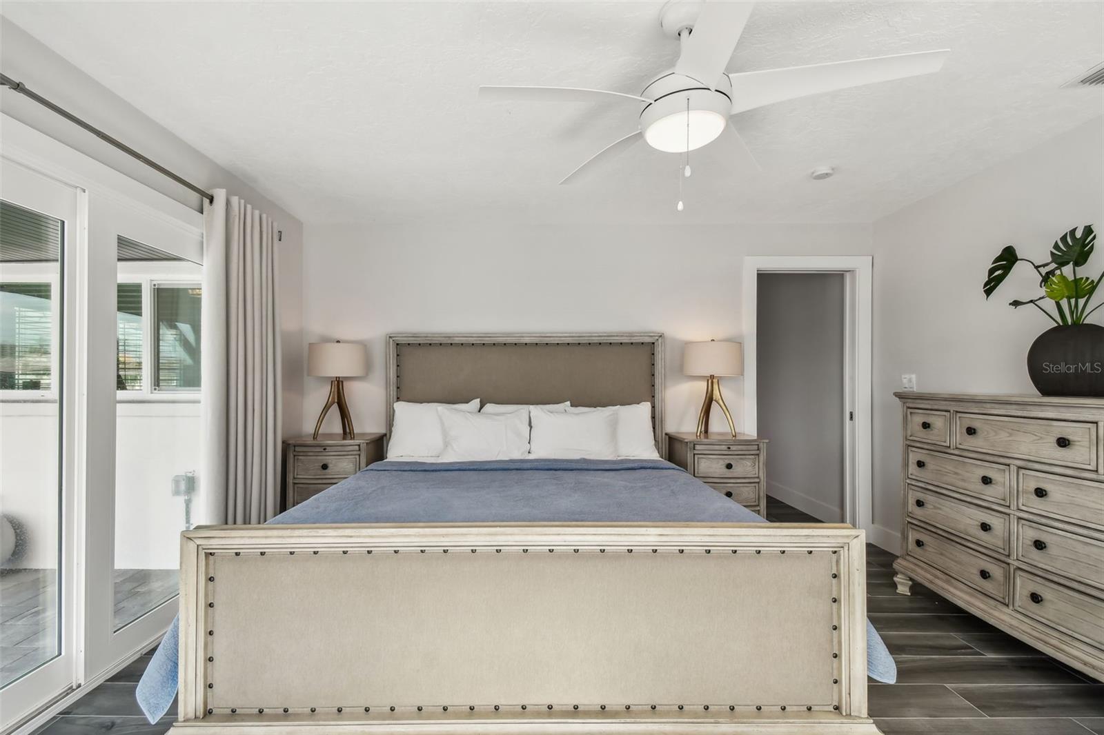 Image 29 of 63 For 1514 Sea Gull Drive S