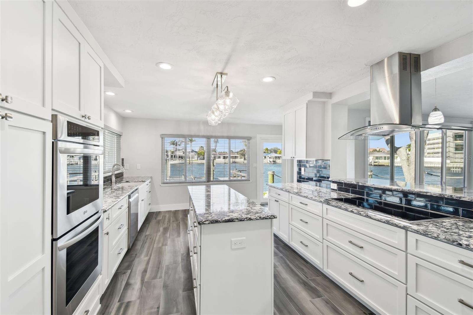 Image 3 of 63 For 1514 Sea Gull Drive S