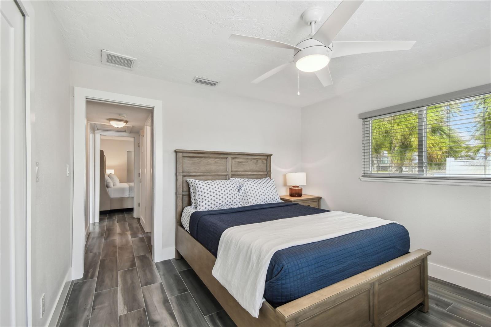 Image 42 of 63 For 1514 Sea Gull Drive S