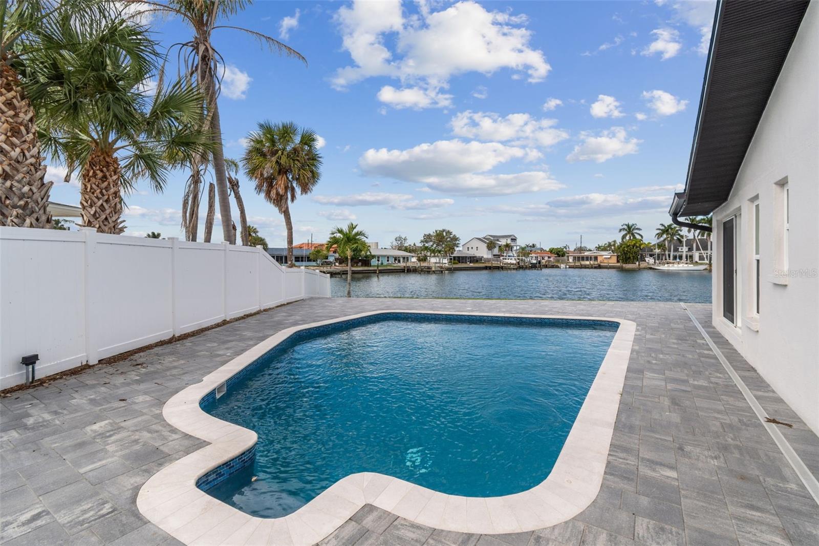 Image 48 of 63 For 1514 Sea Gull Drive S