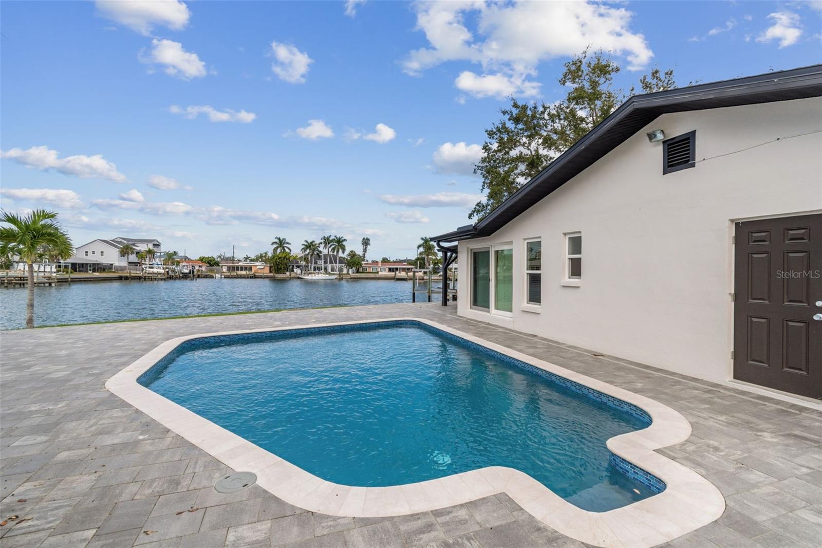 Image 49 of 63 For 1514 Sea Gull Drive S