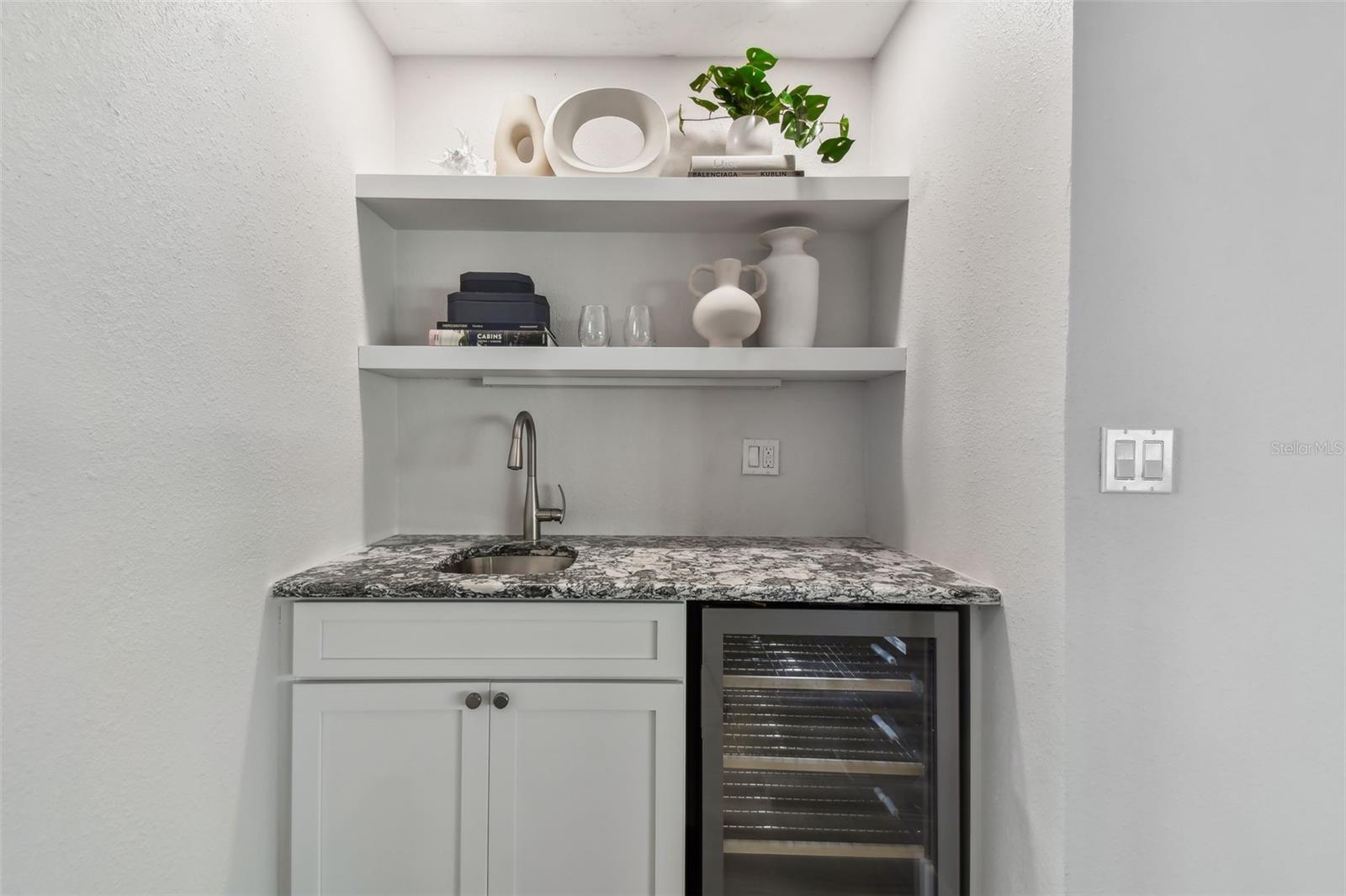 Image 8 of 63 For 1514 Sea Gull Drive S