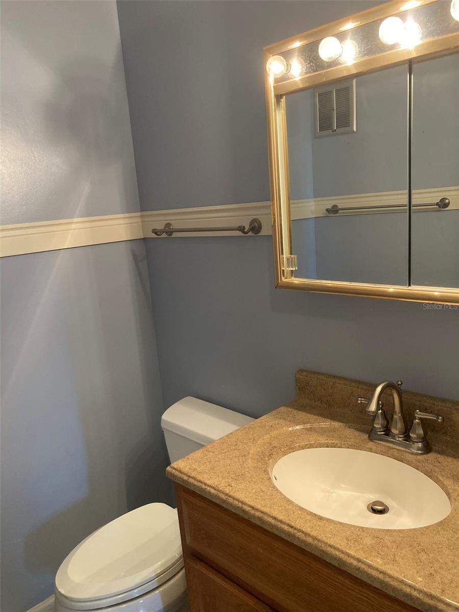 Image 16 of 43 For 5750 80th Street N D206