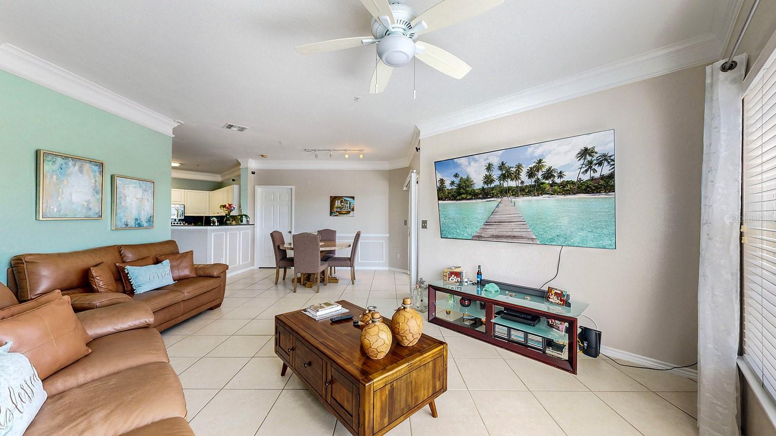 Image 19 of 39 For 4345 Bayside Village Drive 104