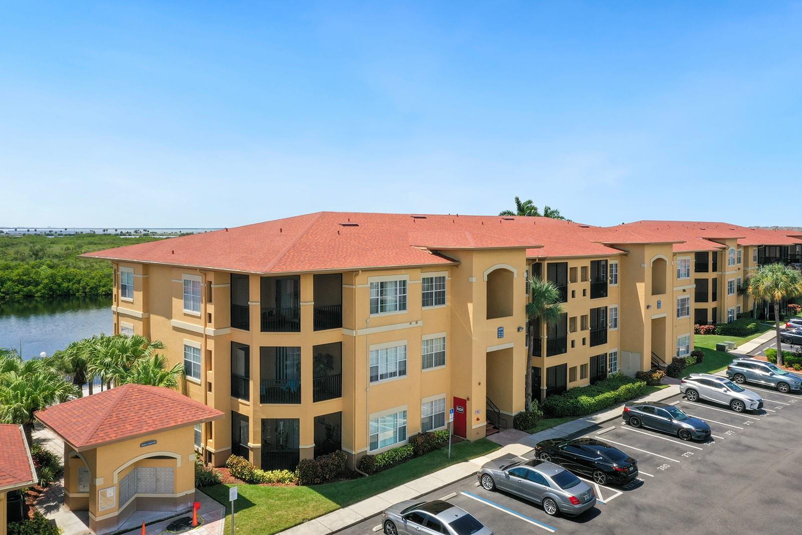 Image 6 of 39 For 4345 Bayside Village Drive 104