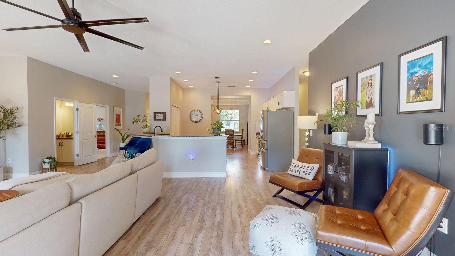 Image 15 of 54 For 1824 Bonita Way S