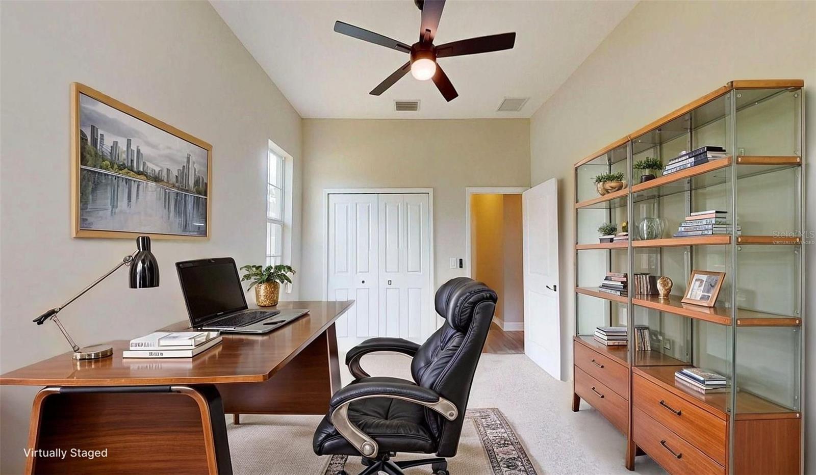 Image 41 of 54 For 1824 Bonita Way S