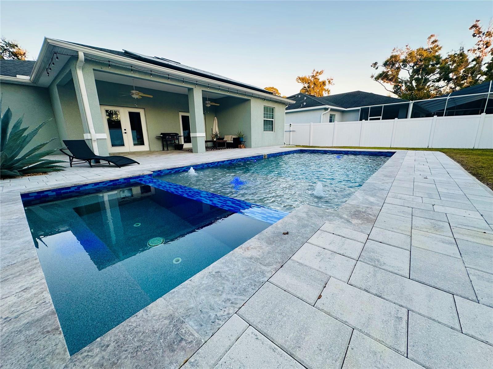 Image 5 of 54 For 1824 Bonita Way S