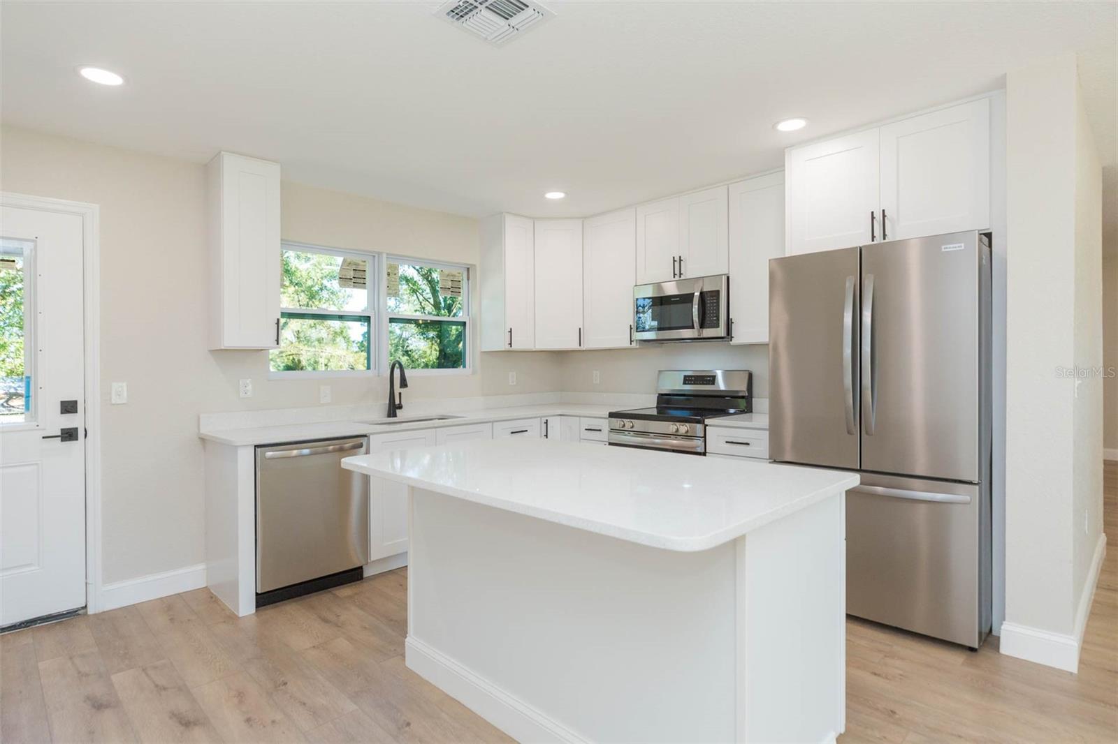 Image 13 of 56 For 37321 Orange Row Lane