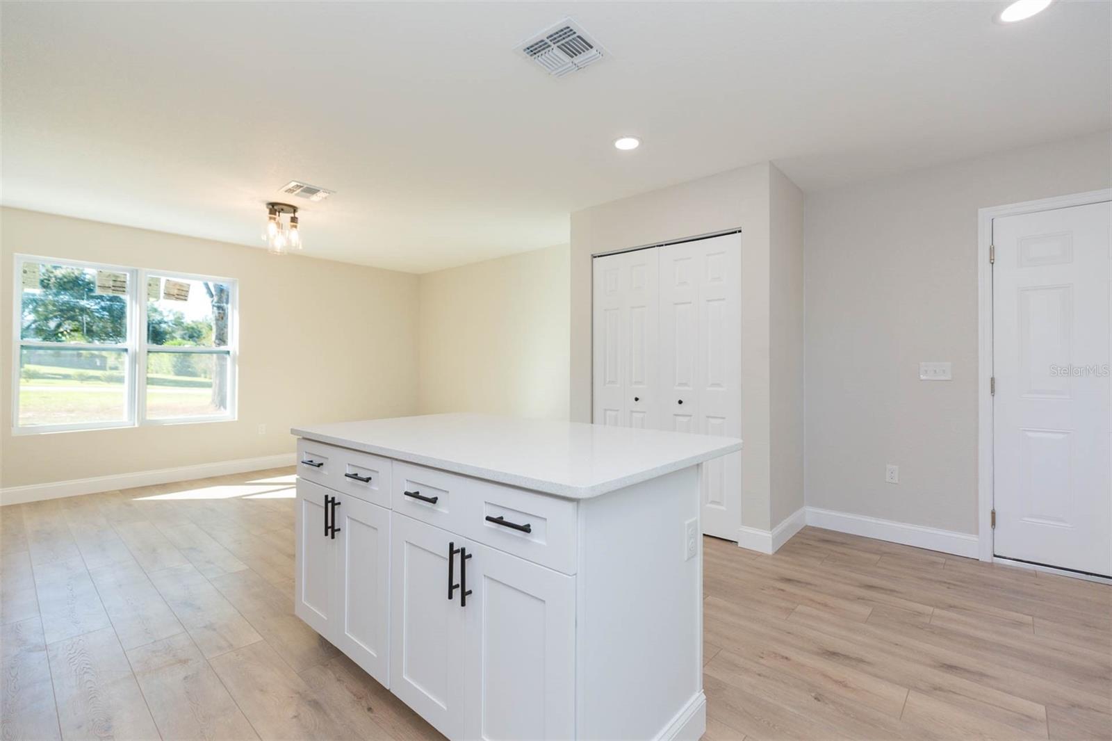 Image 15 of 56 For 37321 Orange Row Lane