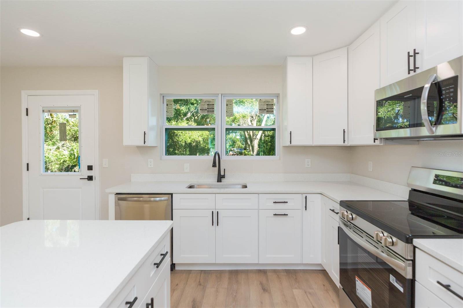 Image 4 of 56 For 37321 Orange Row Lane