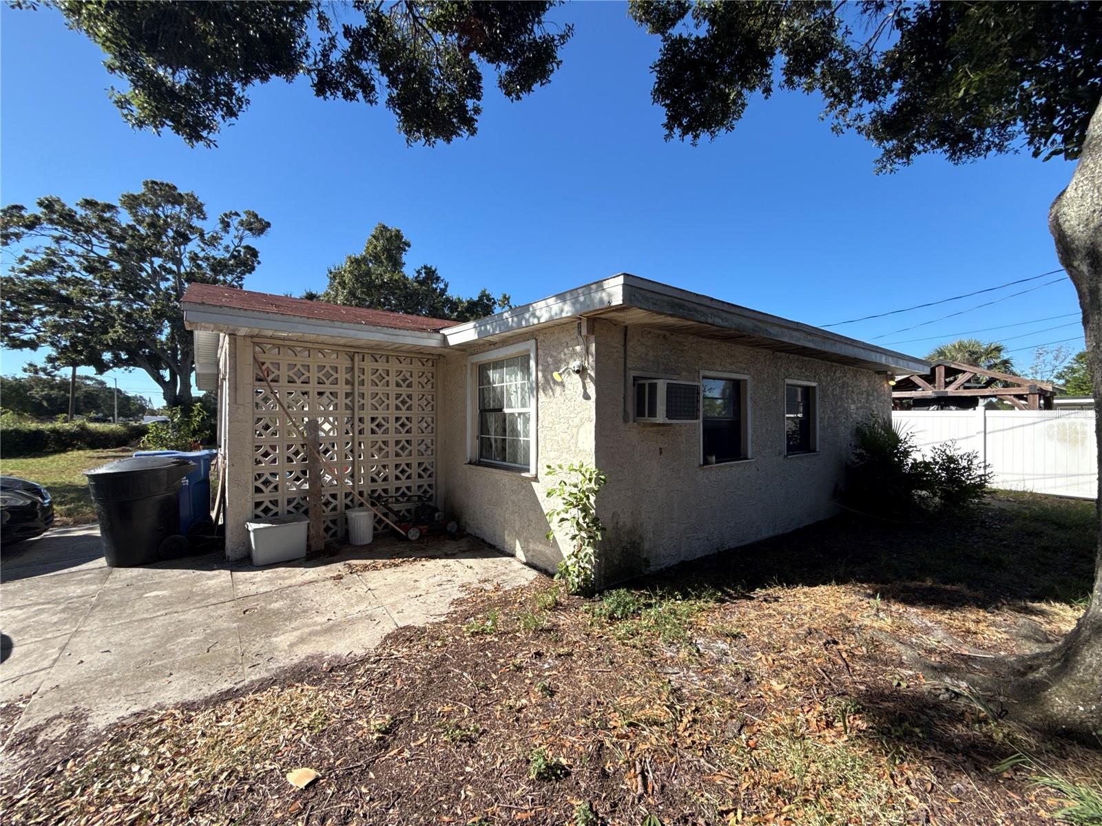 Image 3 of 19 For 3700 72nd Street N