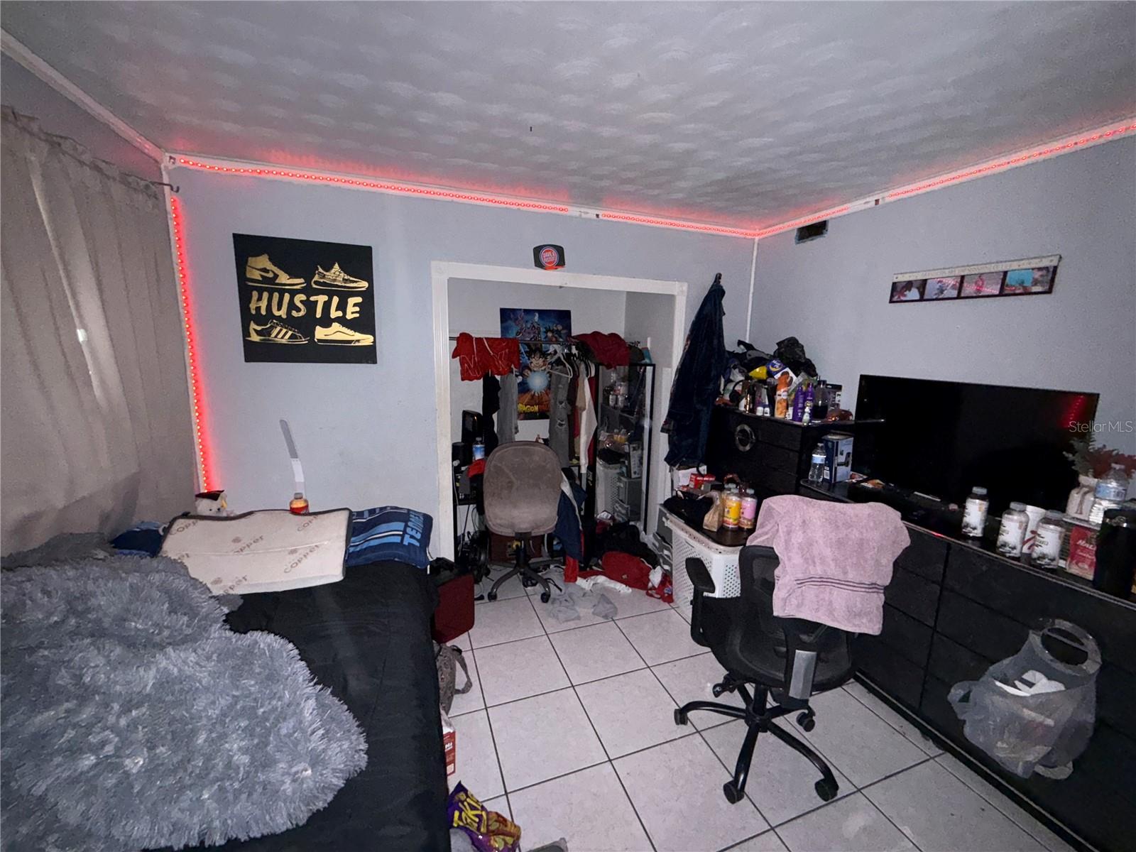 Image 9 of 19 For 3700 72nd Street N