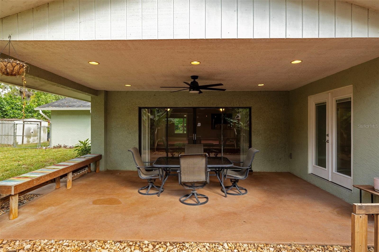 Image 40 of 52 For 405 1st Avenue Se