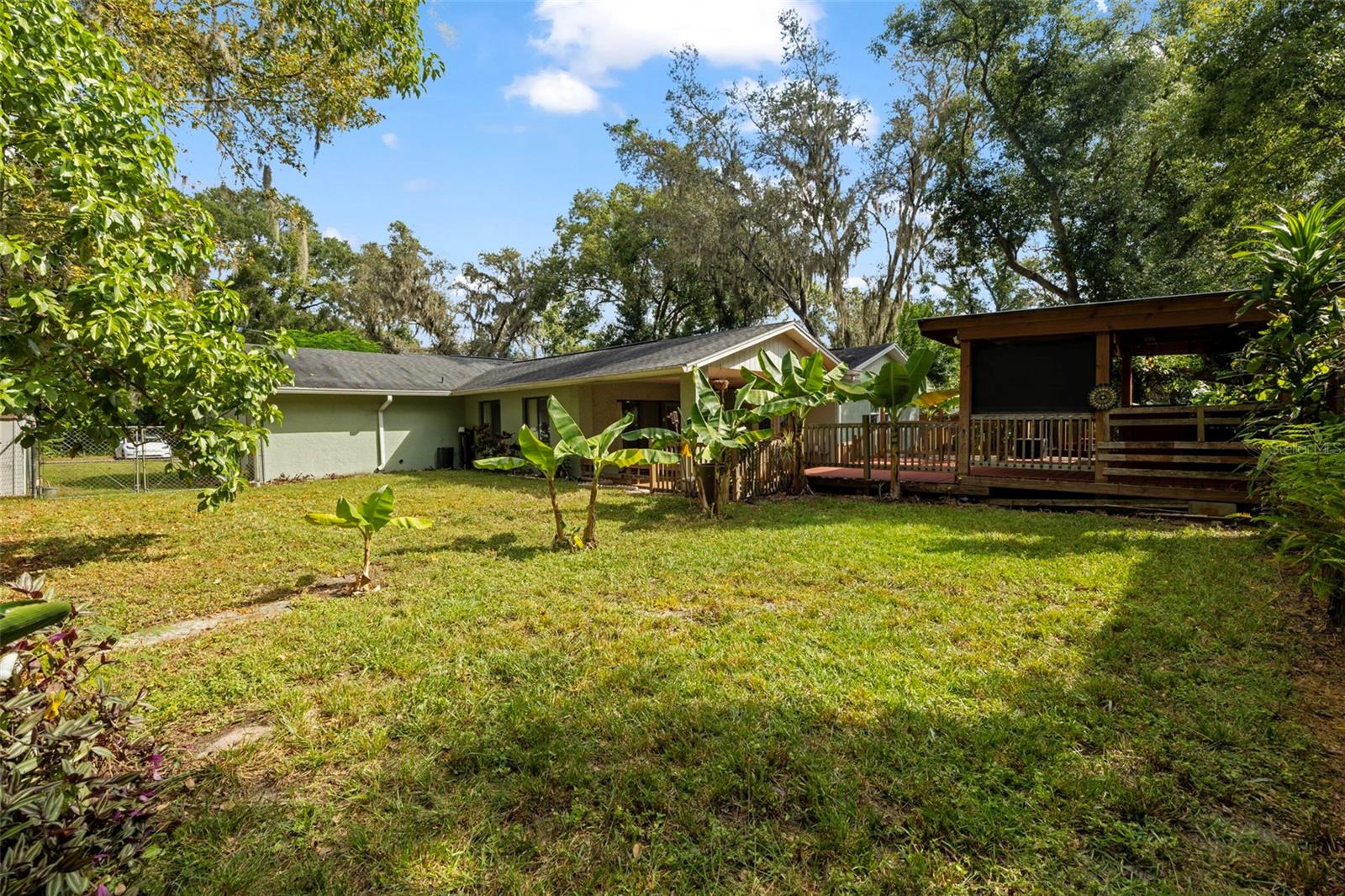 Image 42 of 52 For 405 1st Avenue Se