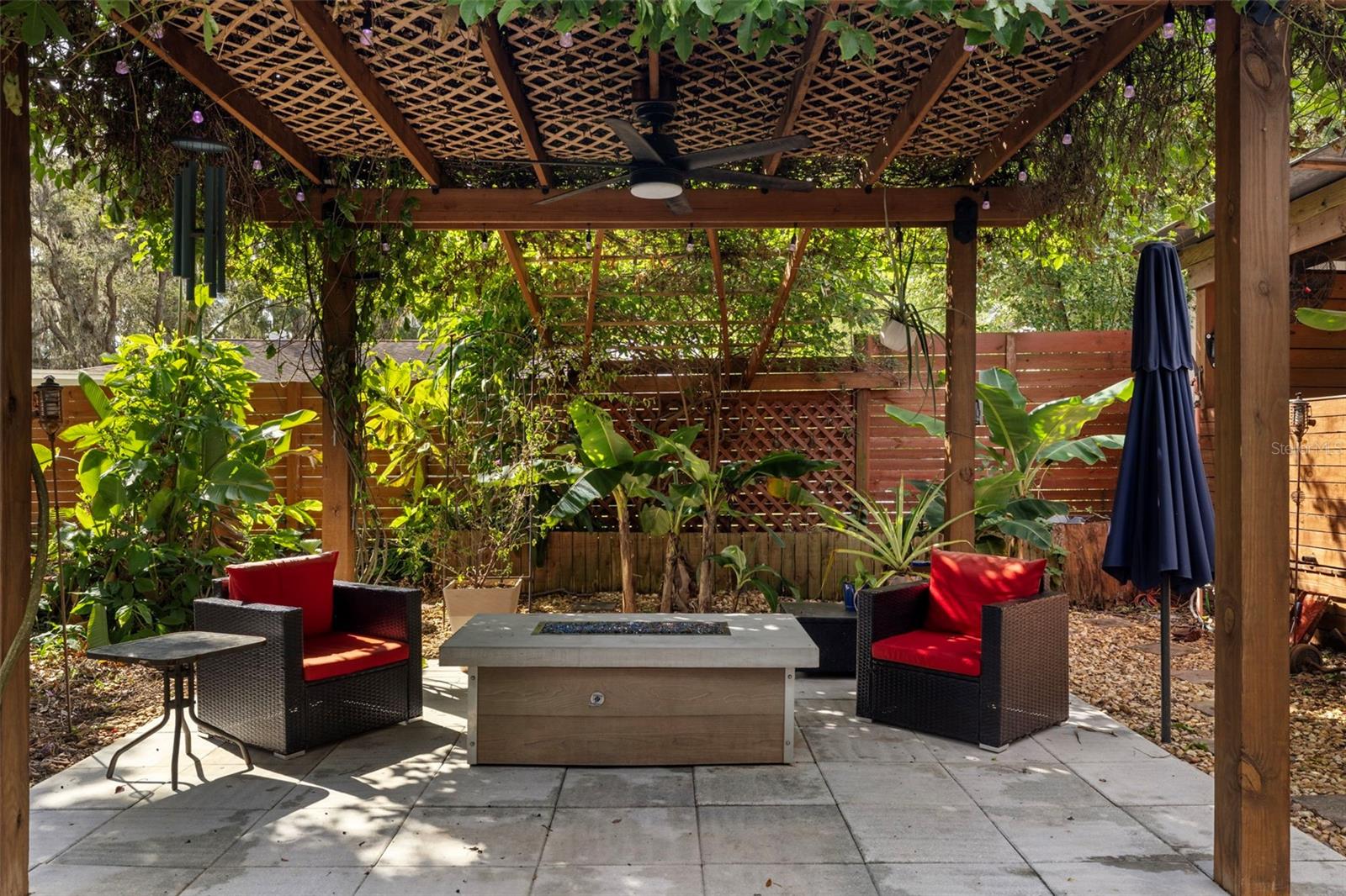 Image 44 of 52 For 405 1st Avenue Se