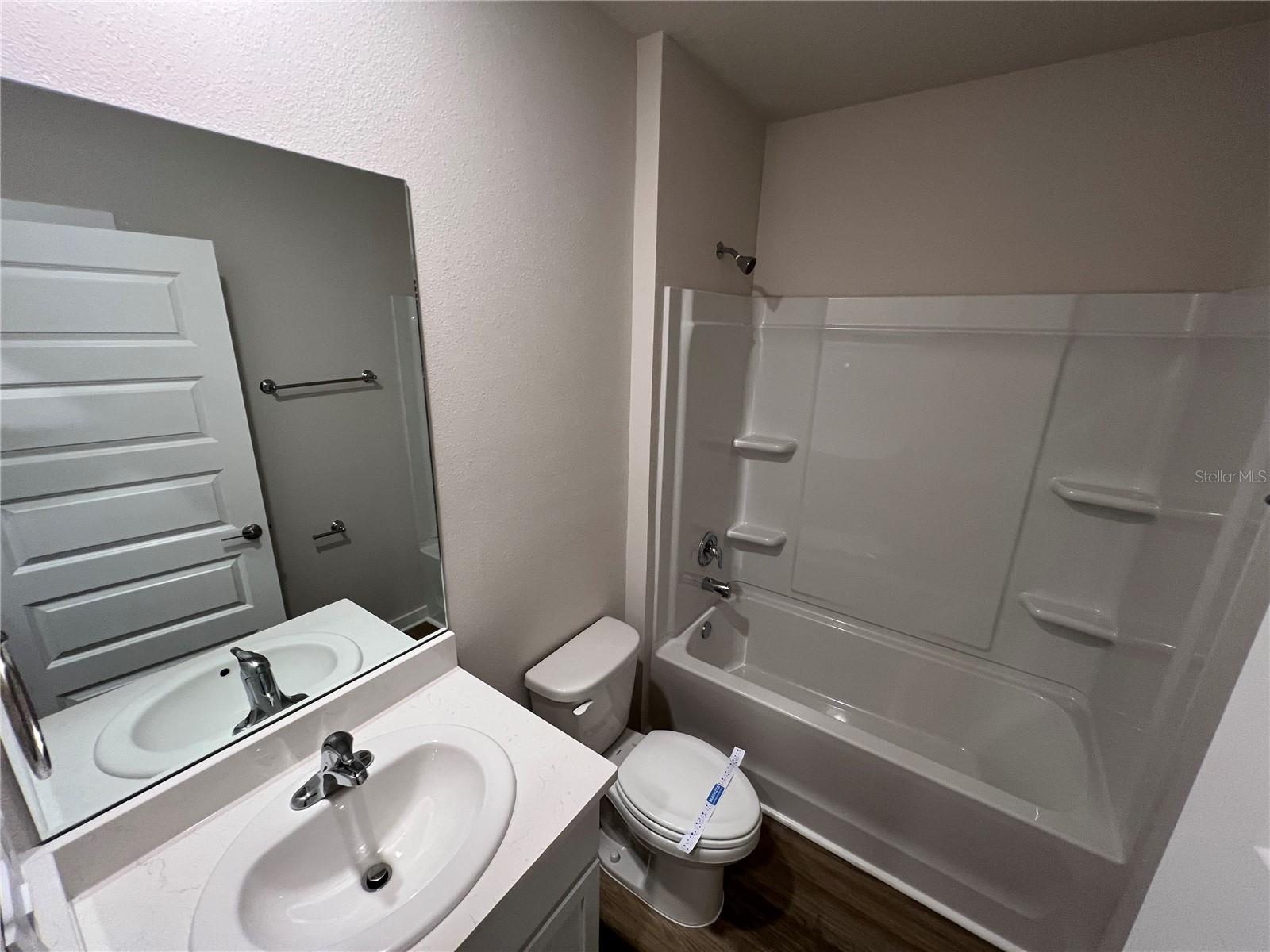 Image 4 of 13 For 18228 Wheathouse Place