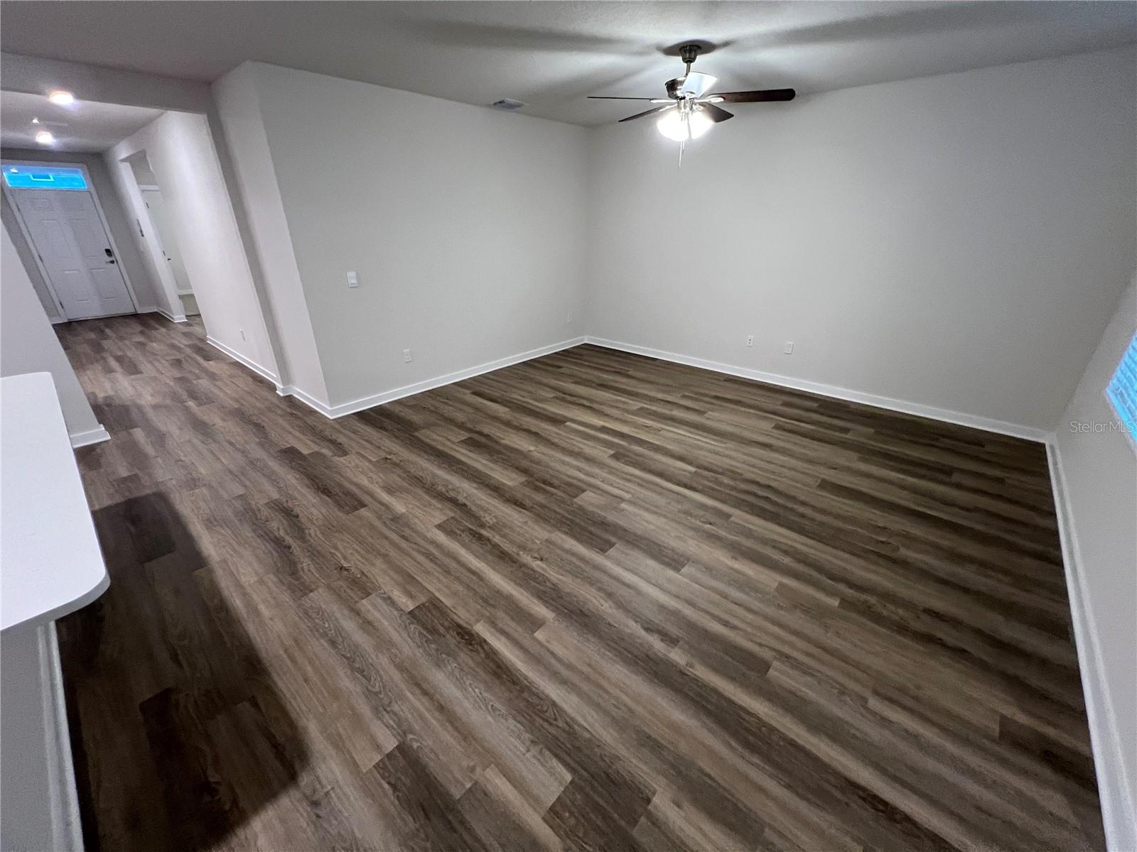 Image 8 of 13 For 18228 Wheathouse Place