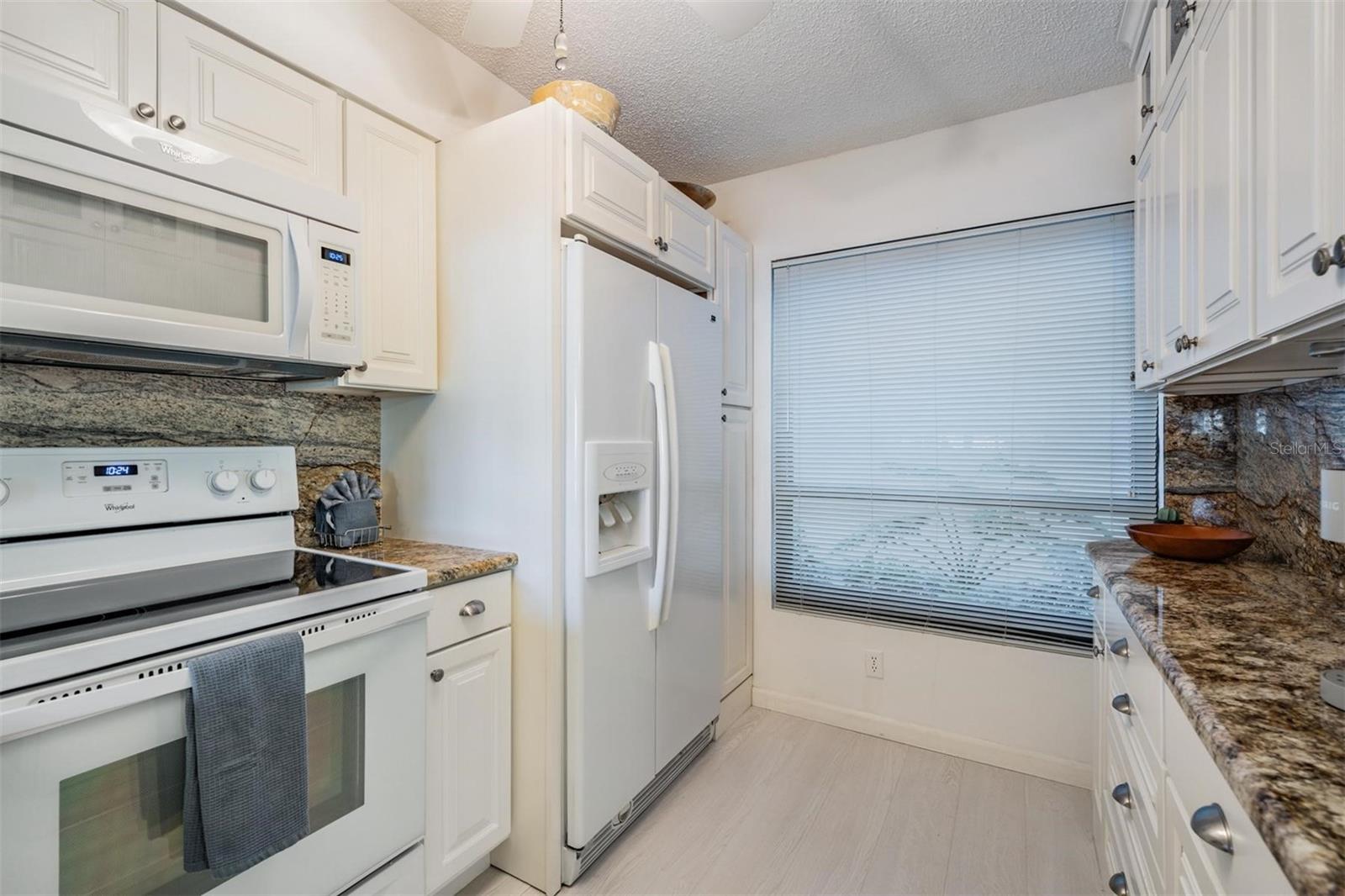 Image 10 of 35 For 6294 Bahia Del Mar Circle 107