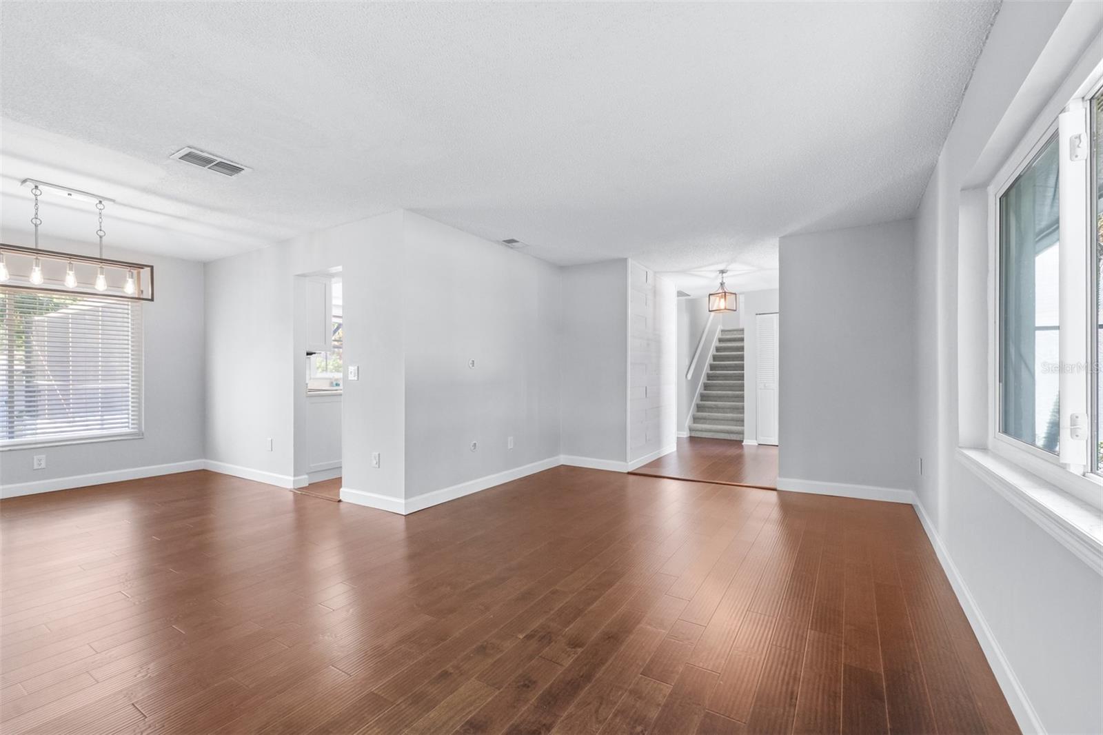 Image 13 of 65 For 4505 Old Saybrook Avenue