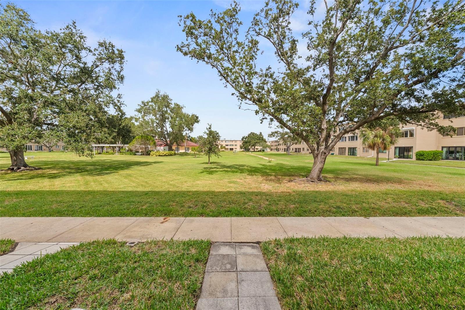 Image 30 of 45 For 4920 Locust Street Ne 104