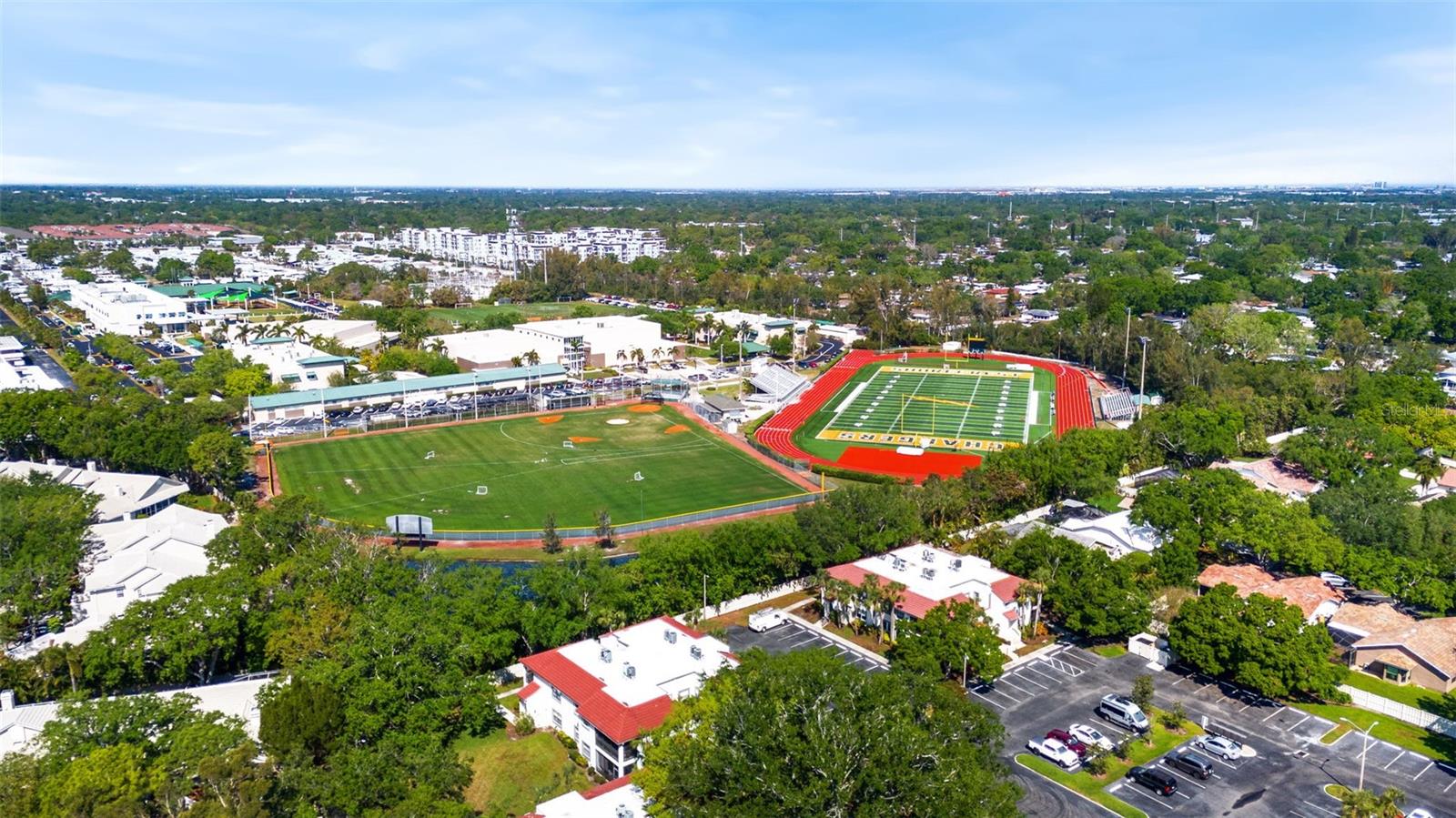 Image 36 of 45 For 4920 Locust Street Ne 104