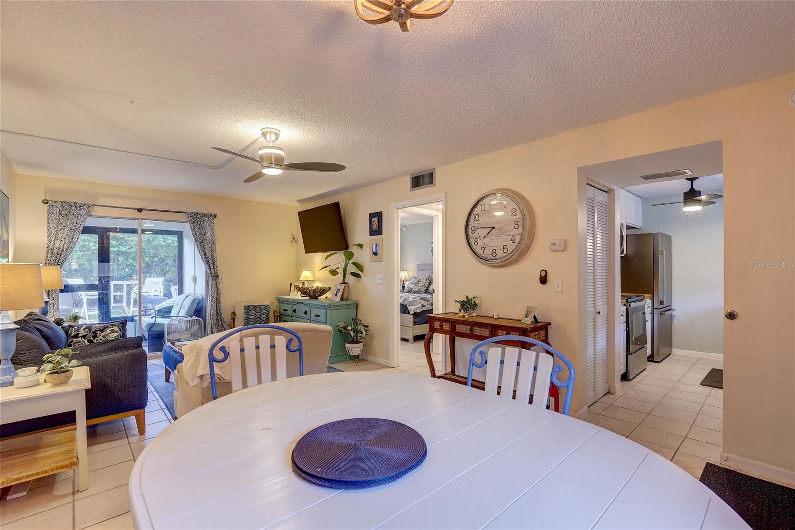 Image 10 of 31 For 2750 Bay Drive 4d