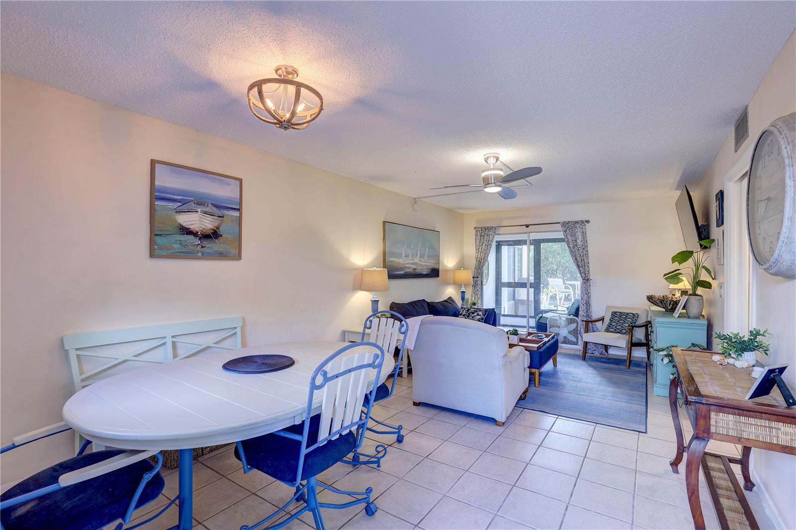 Image 15 of 31 For 2750 Bay Drive 4d