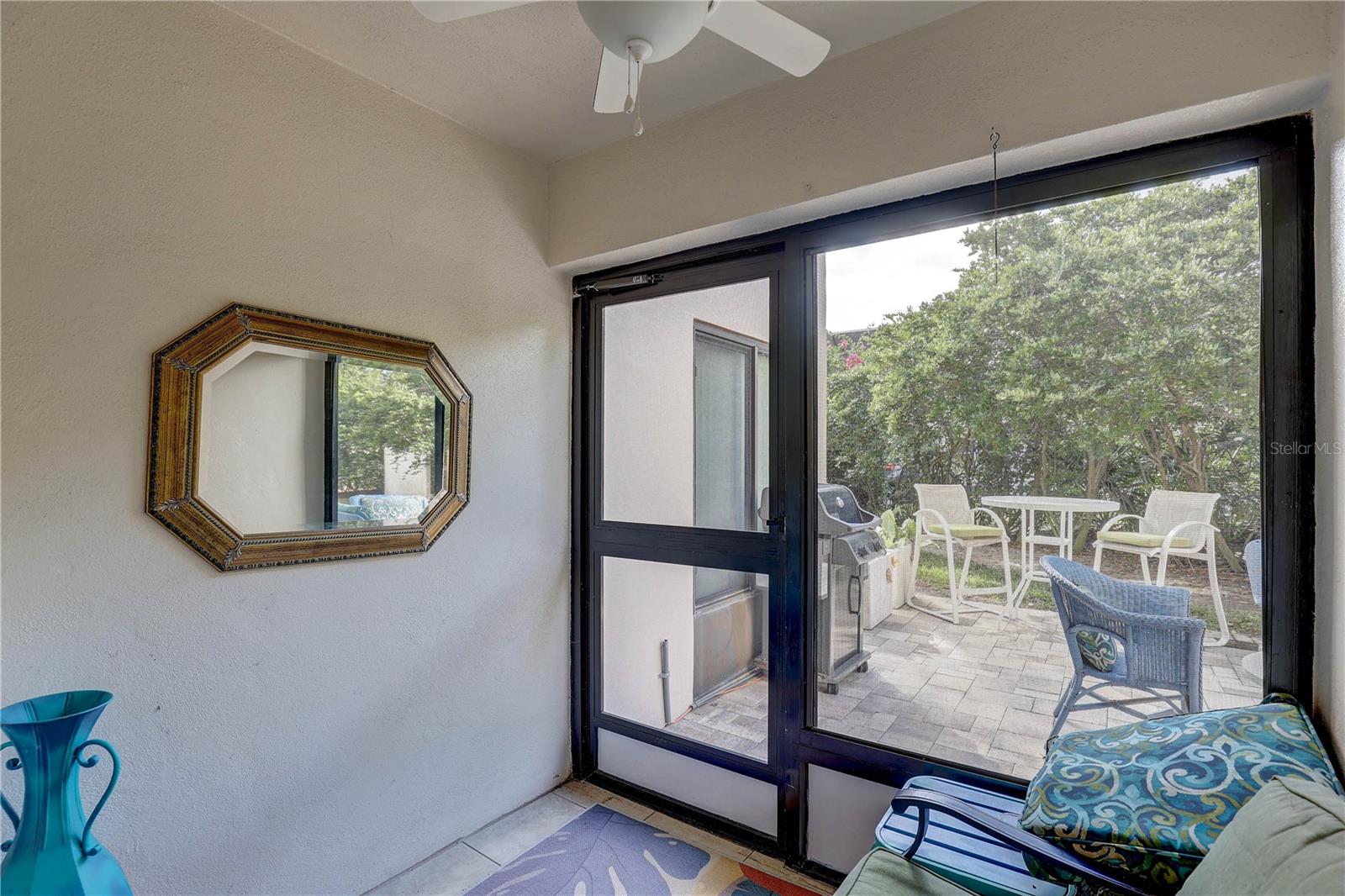 Image 16 of 31 For 2750 Bay Drive 4d