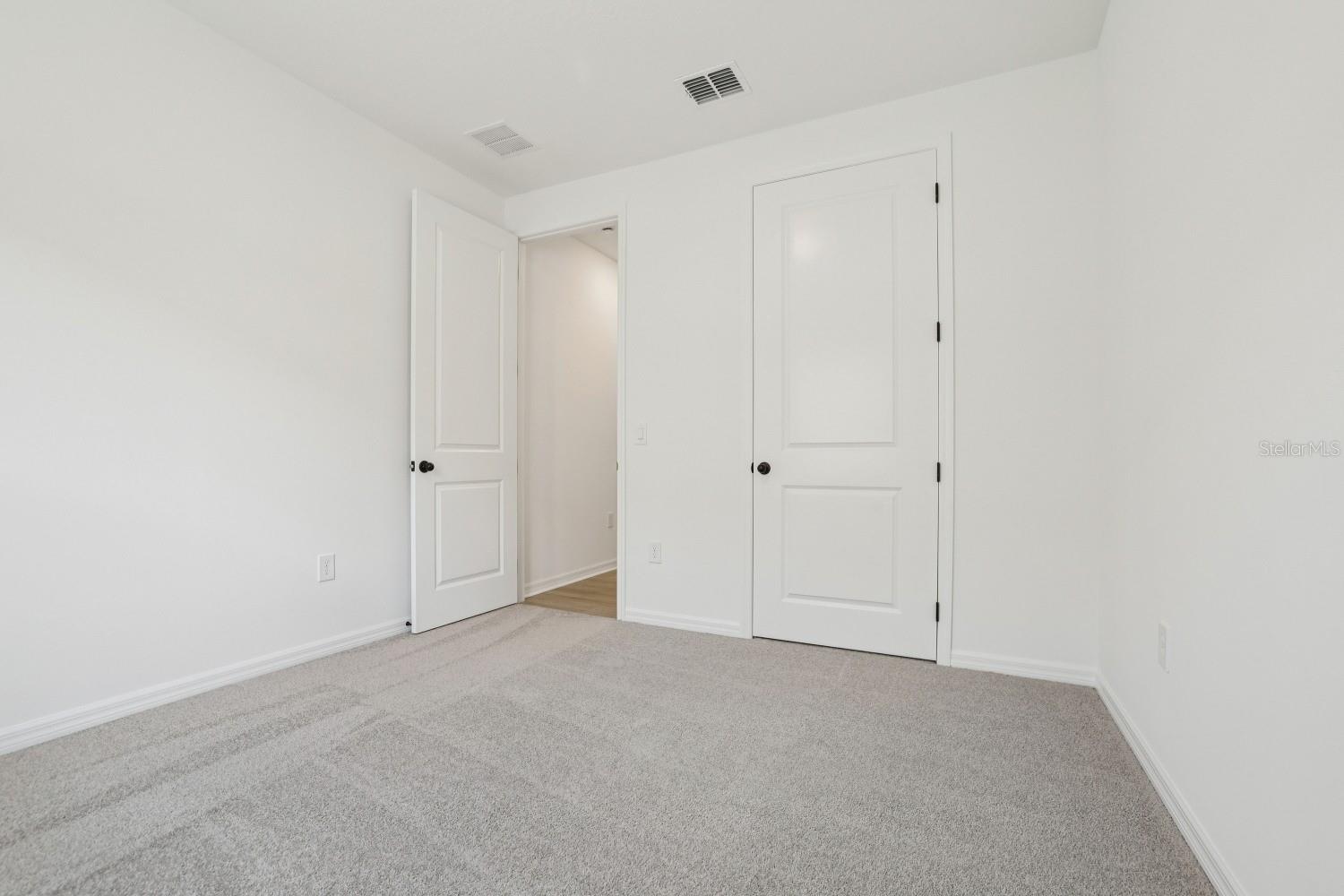 Image 18 of 40 For 2211 Broadbrook Drive