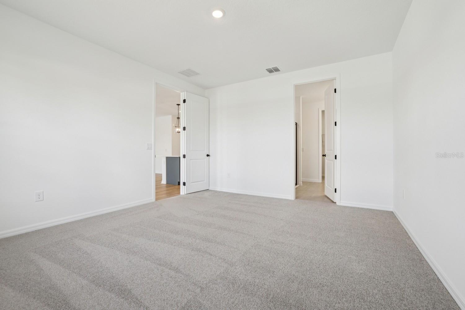 Image 29 of 40 For 2211 Broadbrook Drive