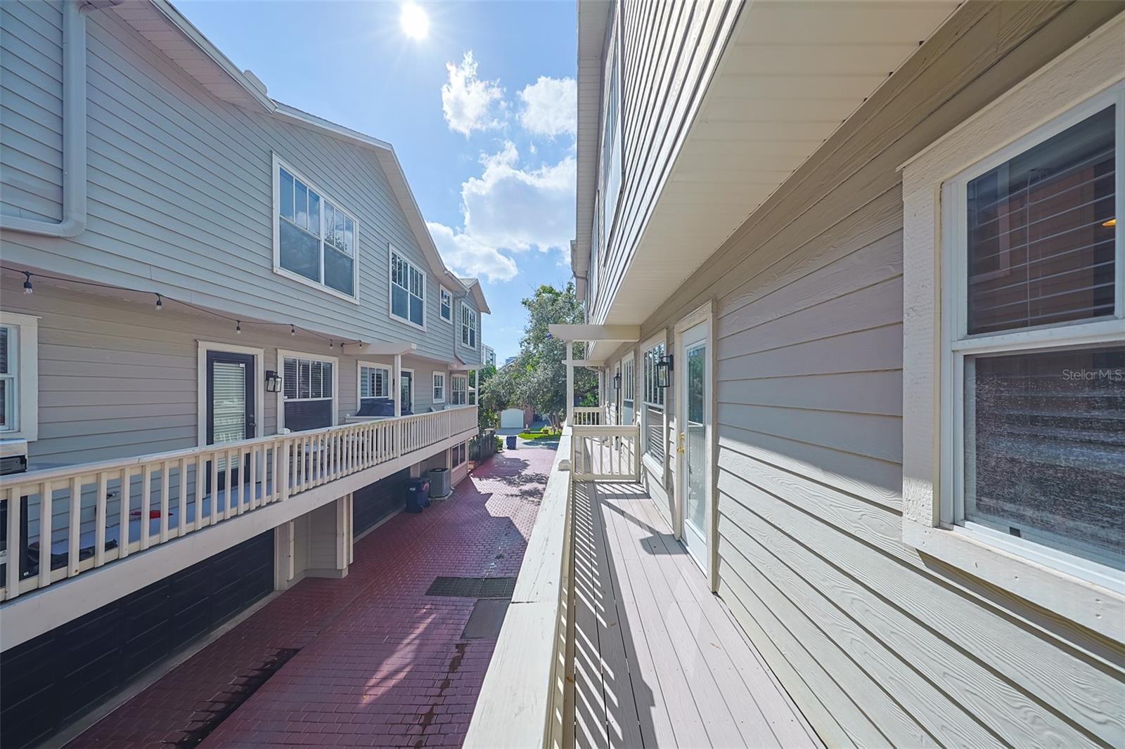 Image 16 of 56 For 2403 Palm Drive 2