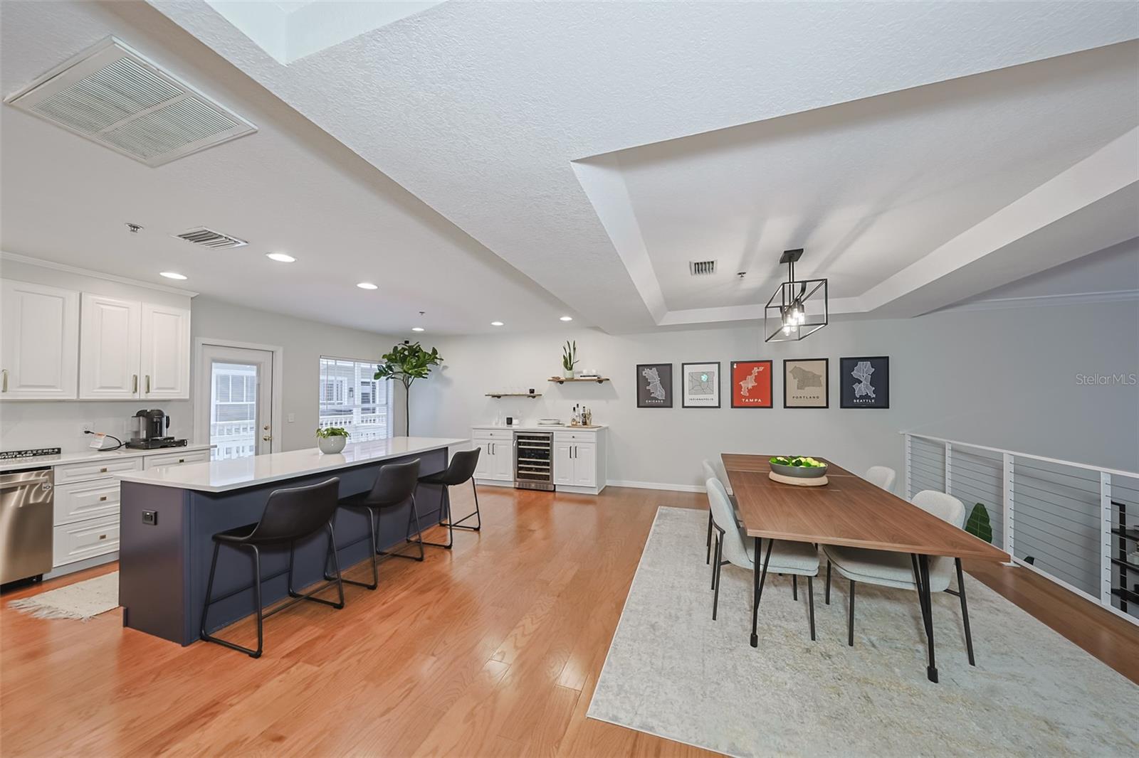 Image 7 of 56 For 2403 Palm Drive 2