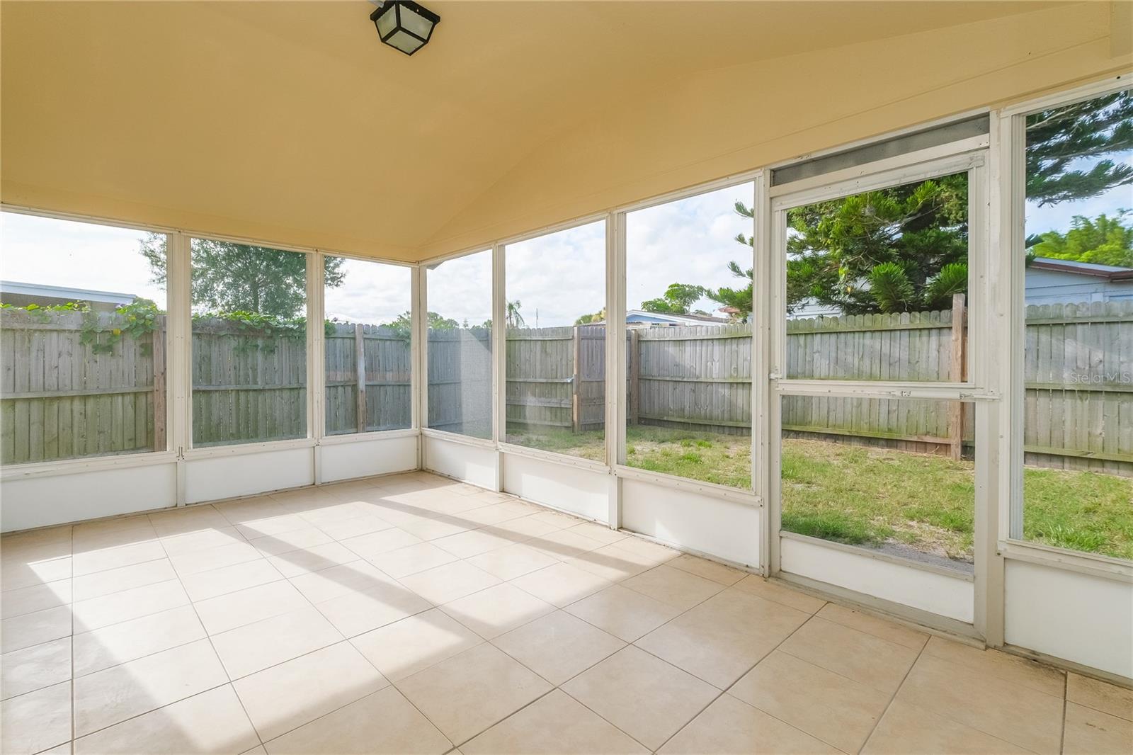 Image 6 of 16 For 3048 Salisbury Drive