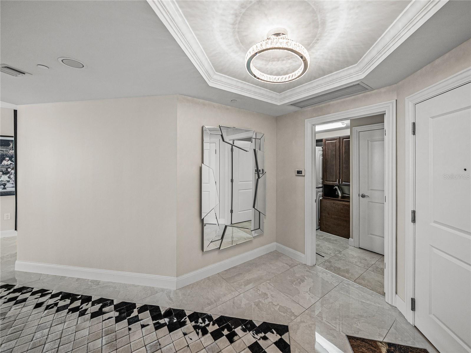 Image 10 of 100 For 450 Knights Run Avenue 702