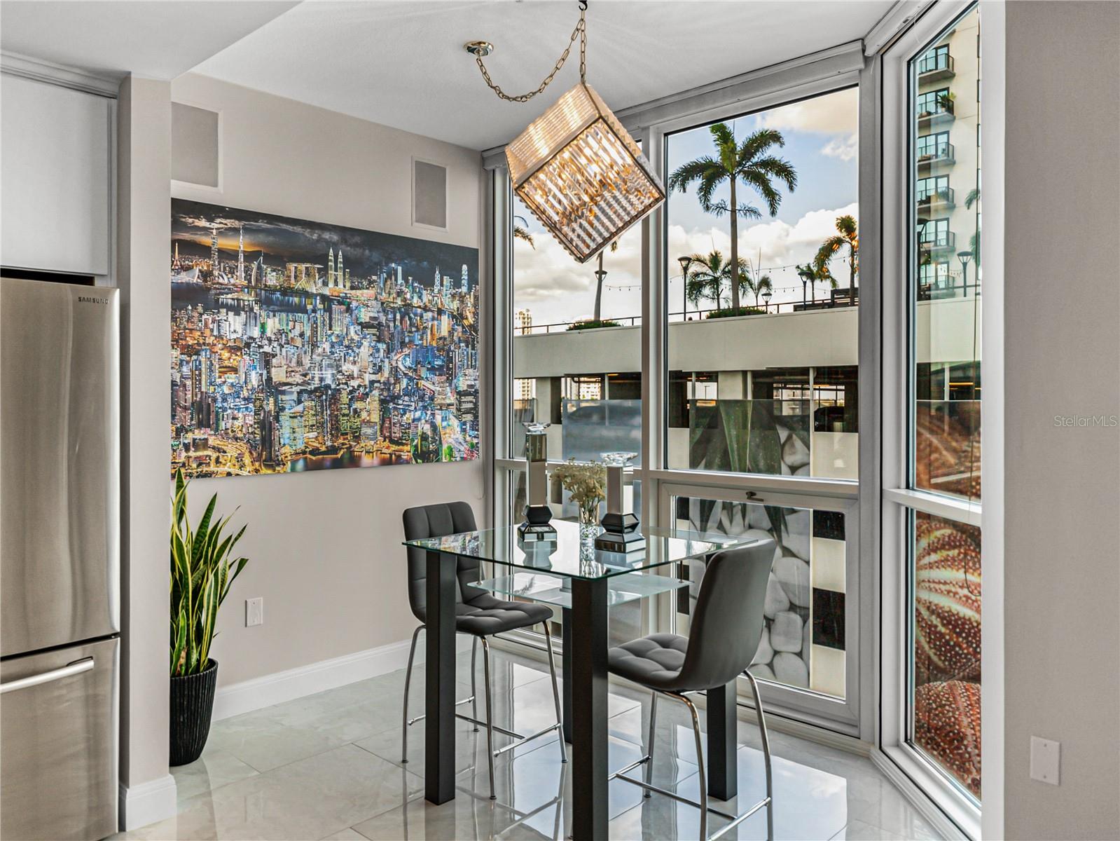 Image 34 of 100 For 450 Knights Run Avenue 702