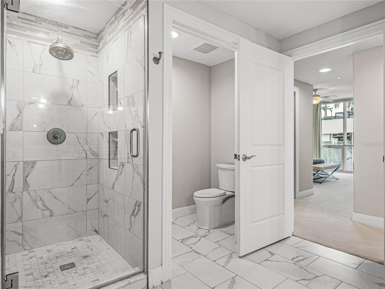 Image 44 of 100 For 450 Knights Run Avenue 702