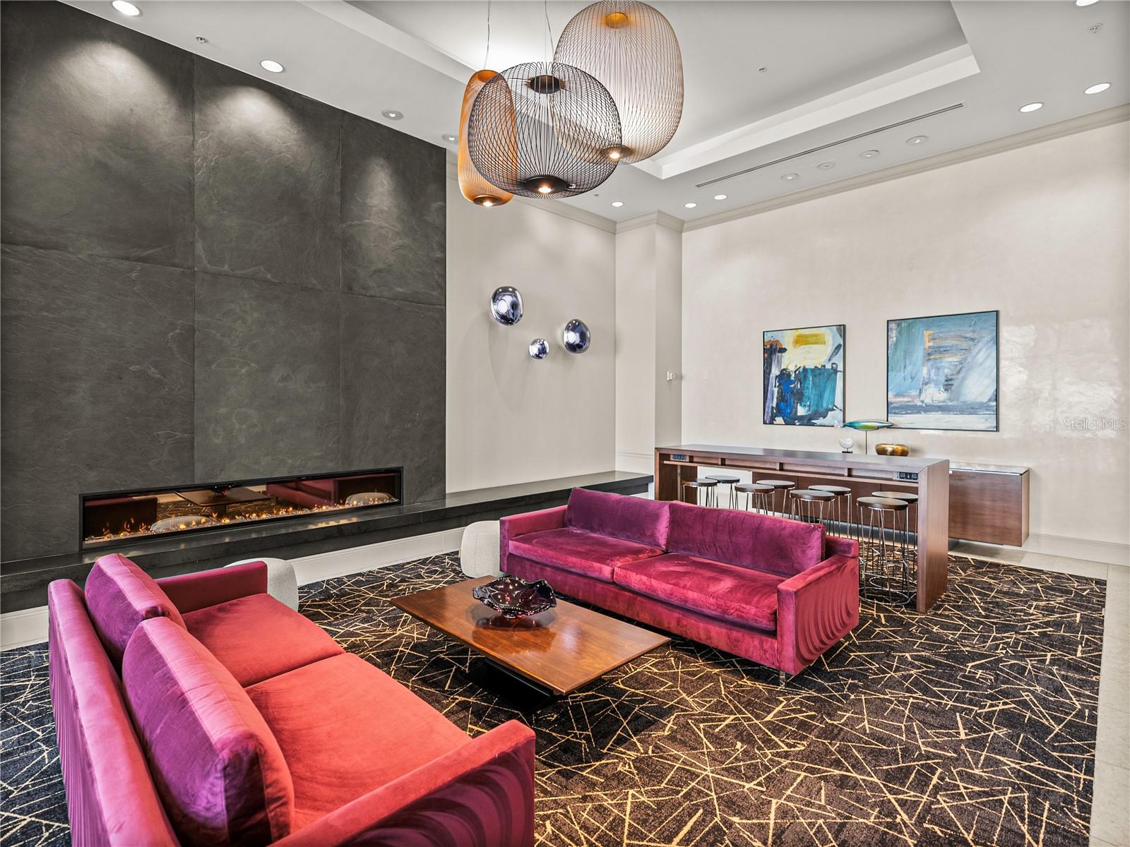 Image 87 of 100 For 450 Knights Run Avenue 702