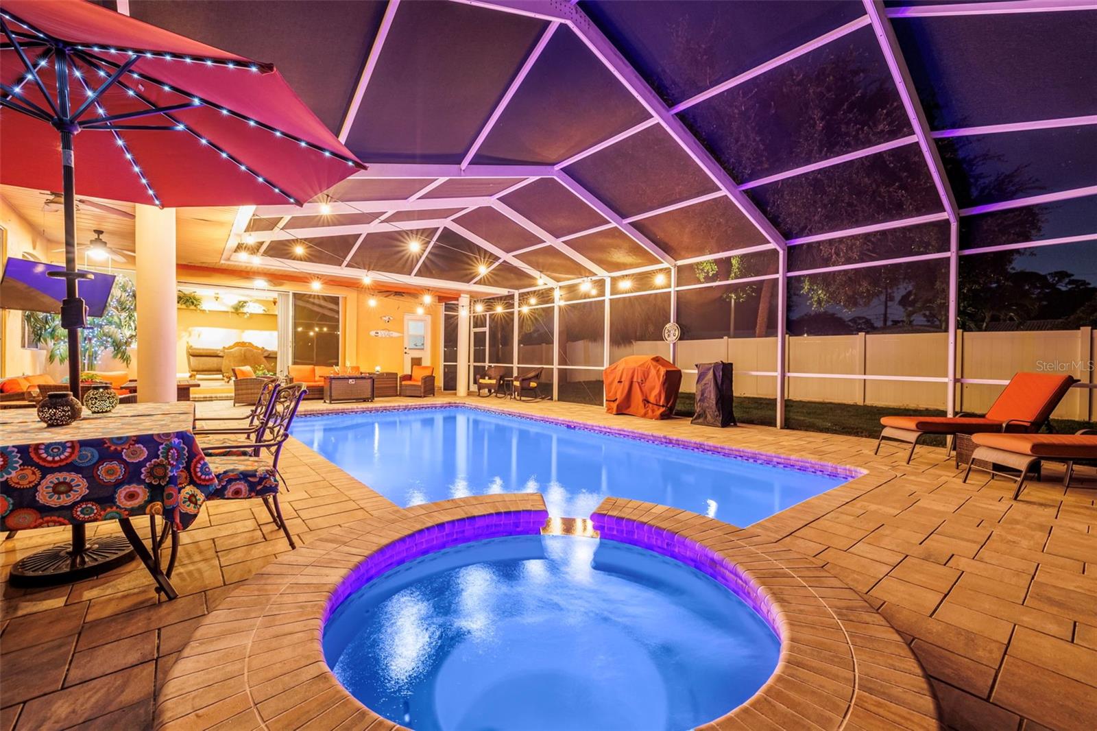 Image 22 of 30 For 9221 Sea Oaks Court