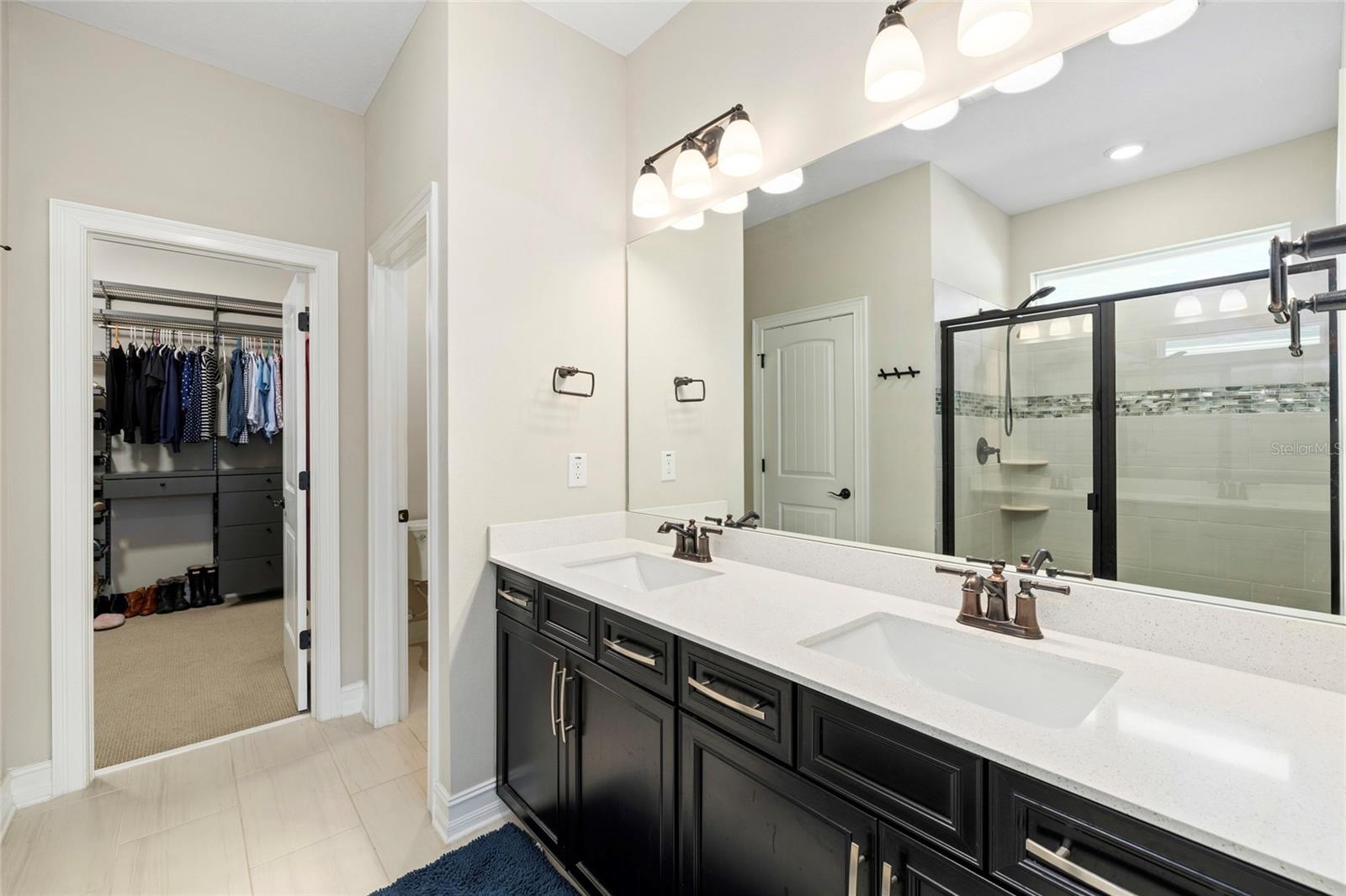 Image 24 of 49 For 10736 Whitland Grove Drive