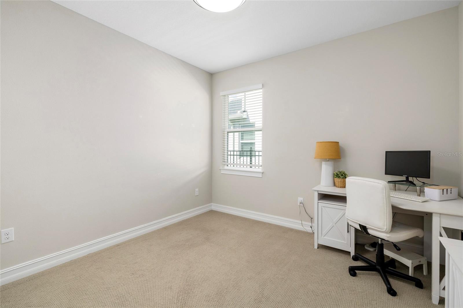 Image 29 of 49 For 10736 Whitland Grove Drive