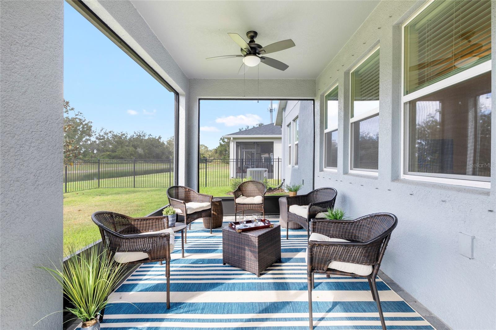 Image 39 of 49 For 10736 Whitland Grove Drive