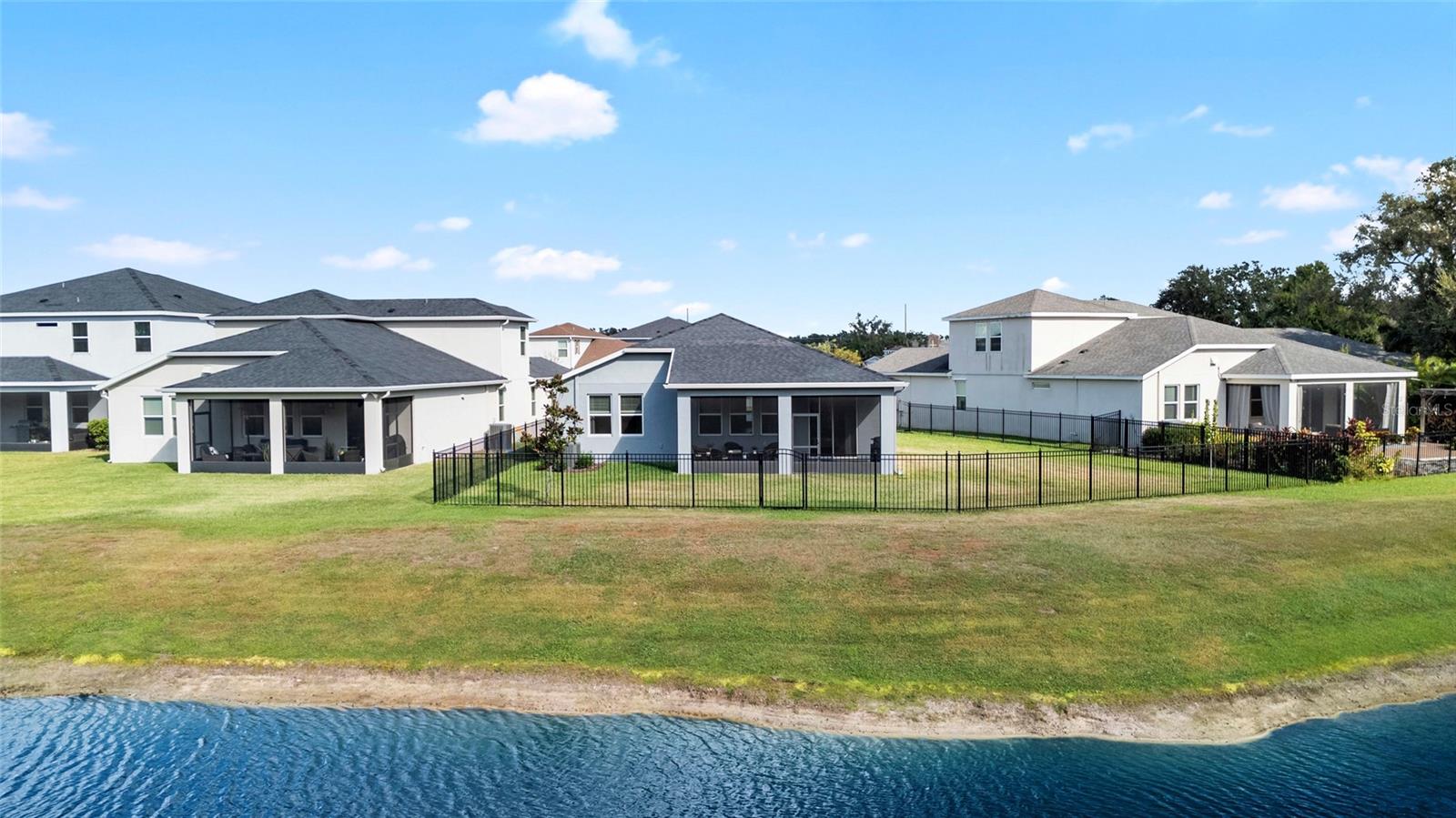 Image 44 of 49 For 10736 Whitland Grove Drive