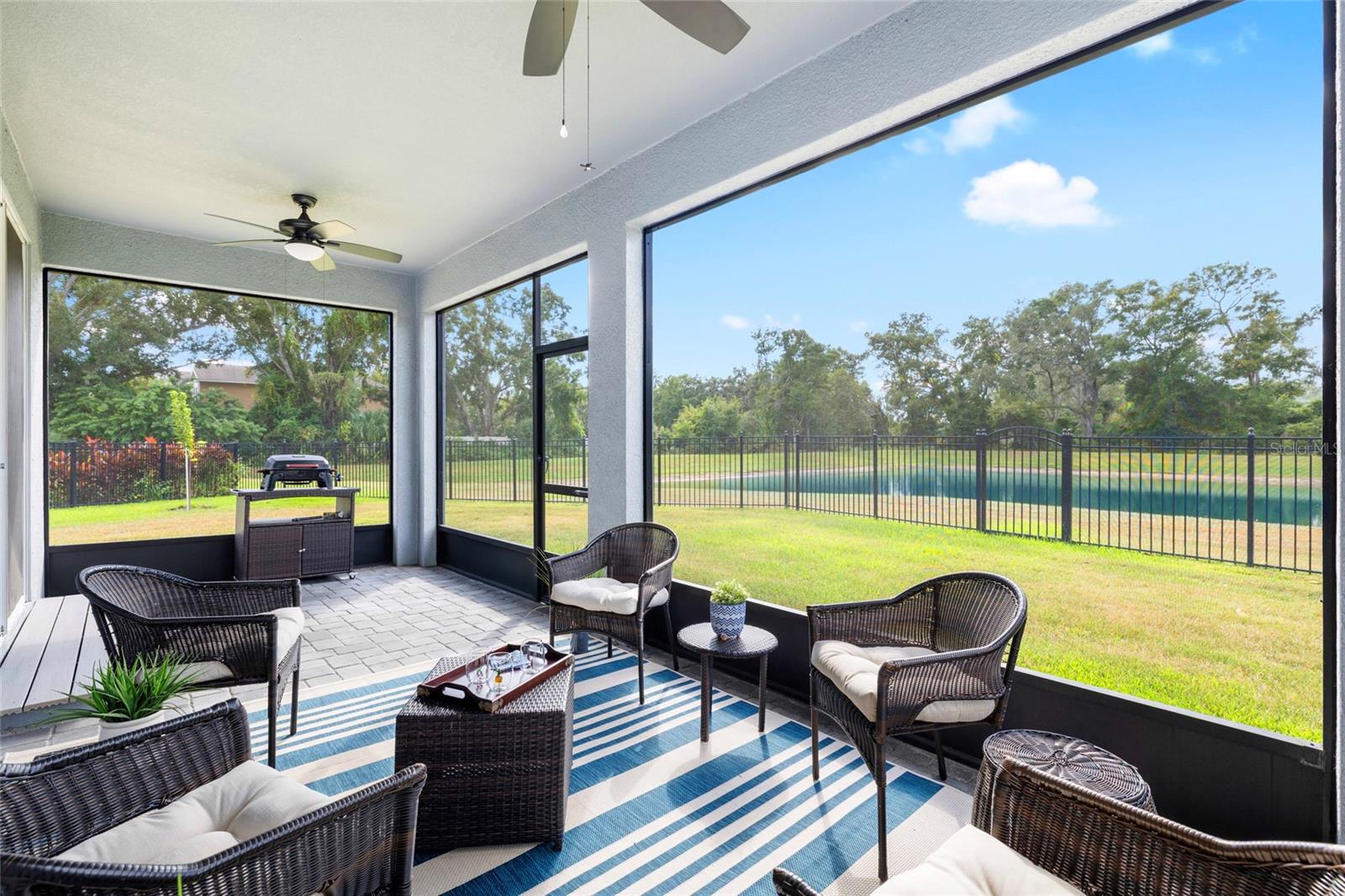 Image 6 of 49 For 10736 Whitland Grove Drive